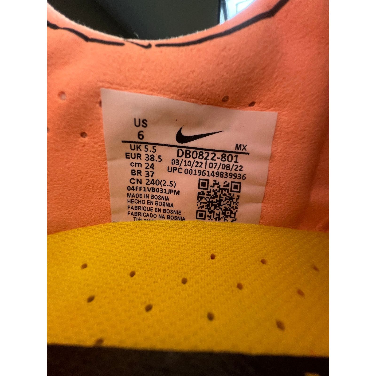 Nike Nike Tiempo Legend 9 Elite SG Pro AC “Lucent Pack” size 6 Size US 6 / EU 39 - 6 Thumbnail