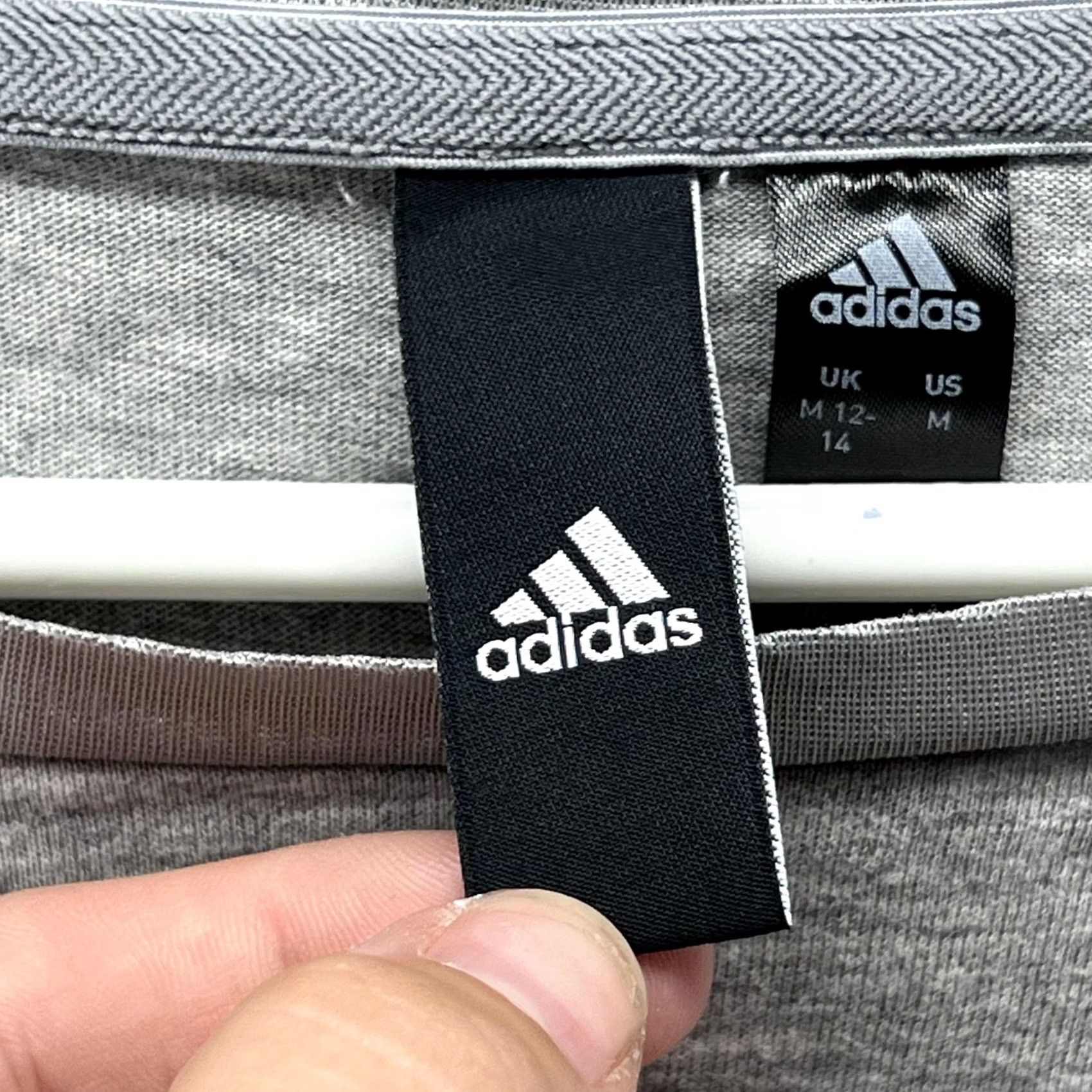 Adidas Adidas Shirt Womens Medium Gray Cropped Crew Neck Short Sleeve Top Spell Boxy Size M / US 6-8 / IT 42-44 - 4 Thumbnail