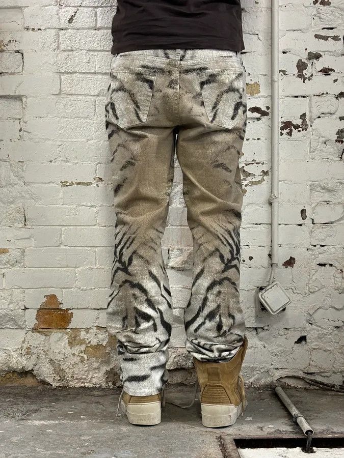 Just Cavalli 2000s Cavalli White & Beige Zebra Gradient Pants Size 28" / US 6 / IT 42 - 5 Thumbnail