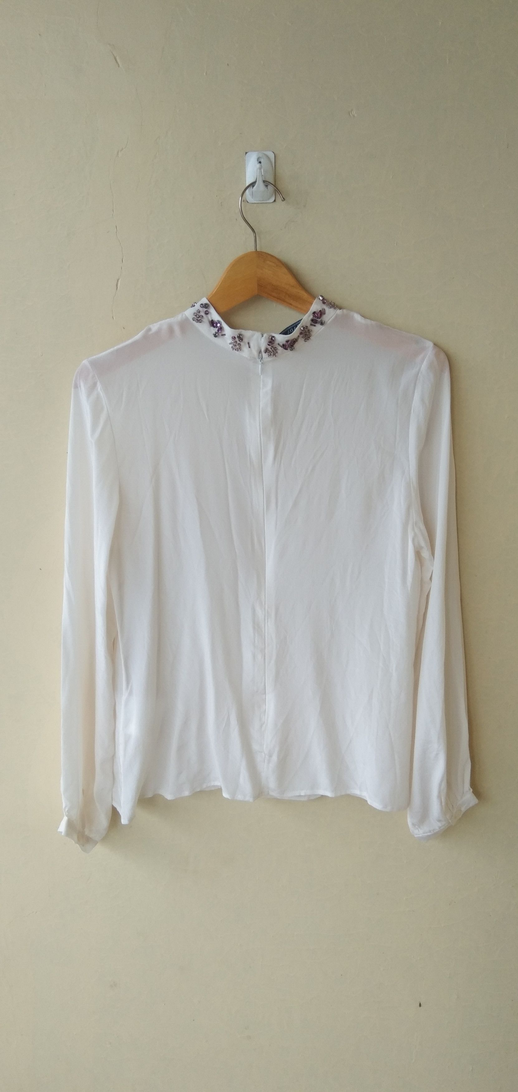 Prada Prada tops broken white in the blouse Size M / US 6-8 / IT 42-44 - 5 Thumbnail