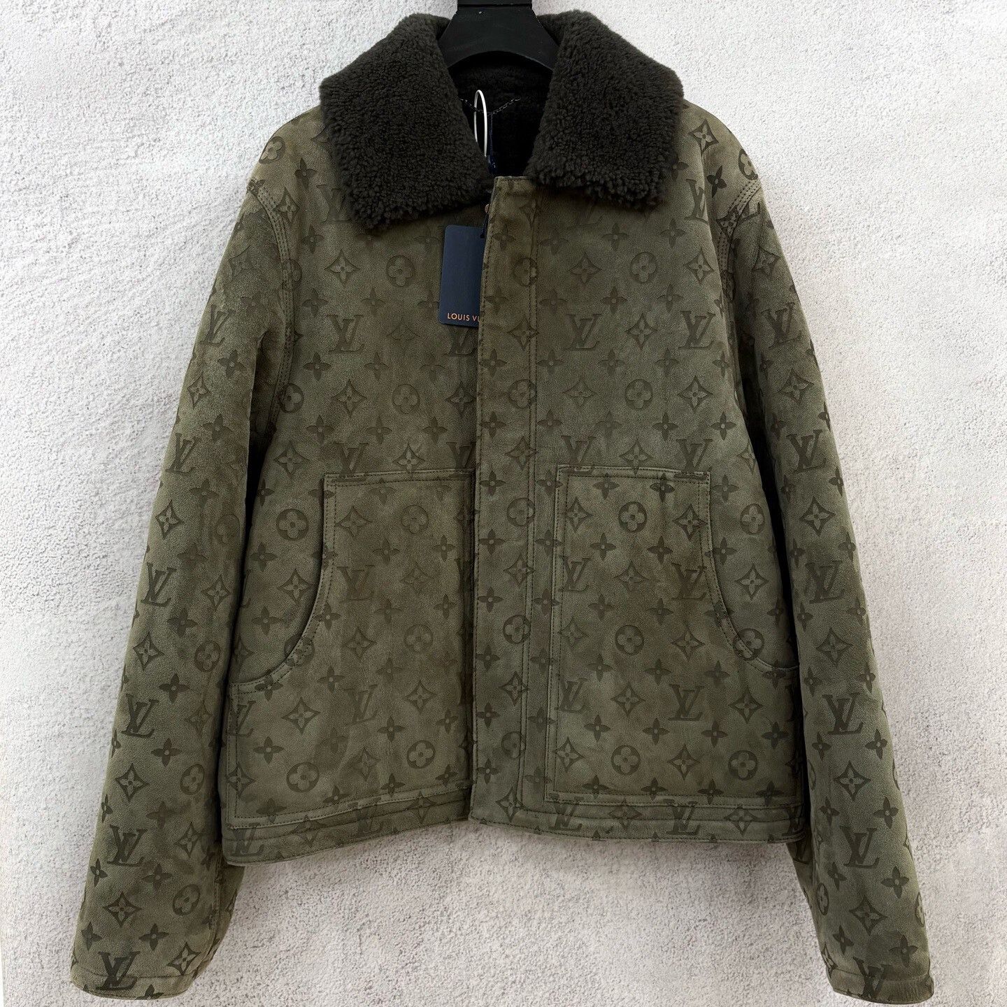 Louis Vuitton Louis Vuitton Monogram Shearling Coat Size US L / EU 52-54 / 3 - 1 Thumbnail