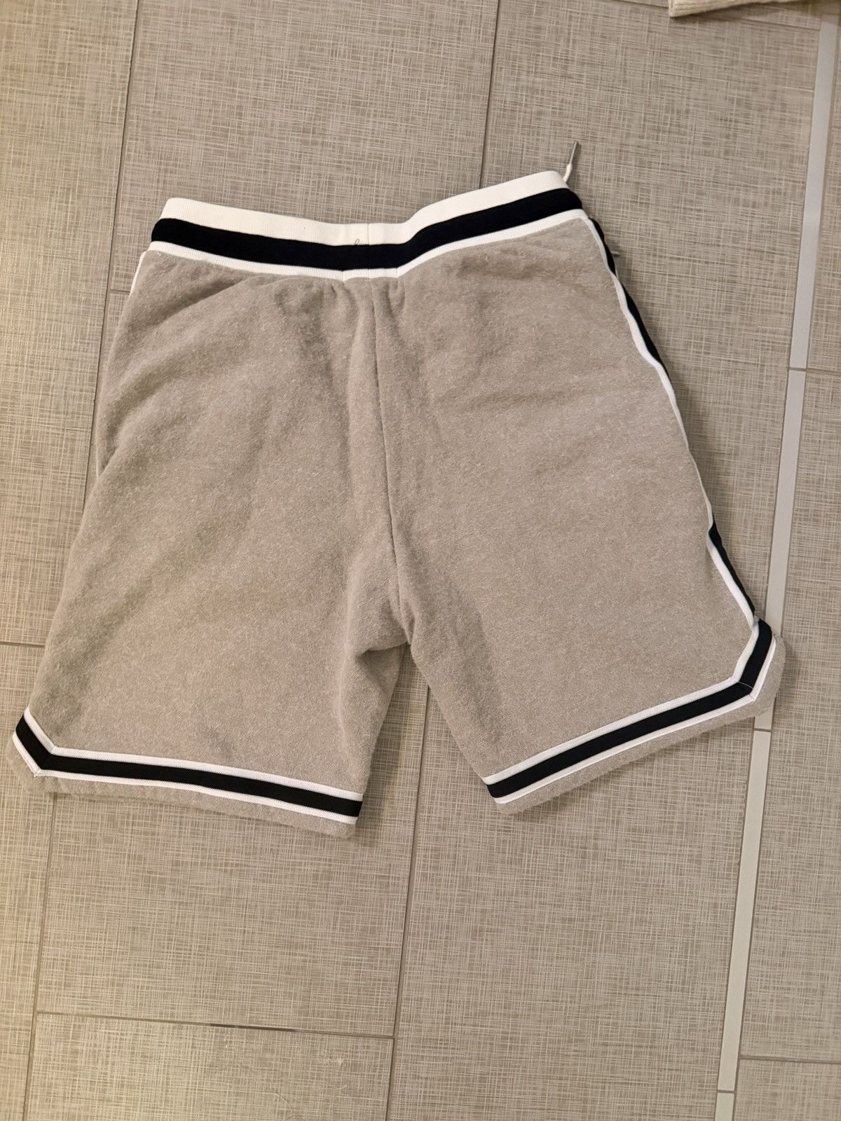 John Elliott John Elliott Terry Game Short Size US 30 / EU 46 - 2 Thumbnail