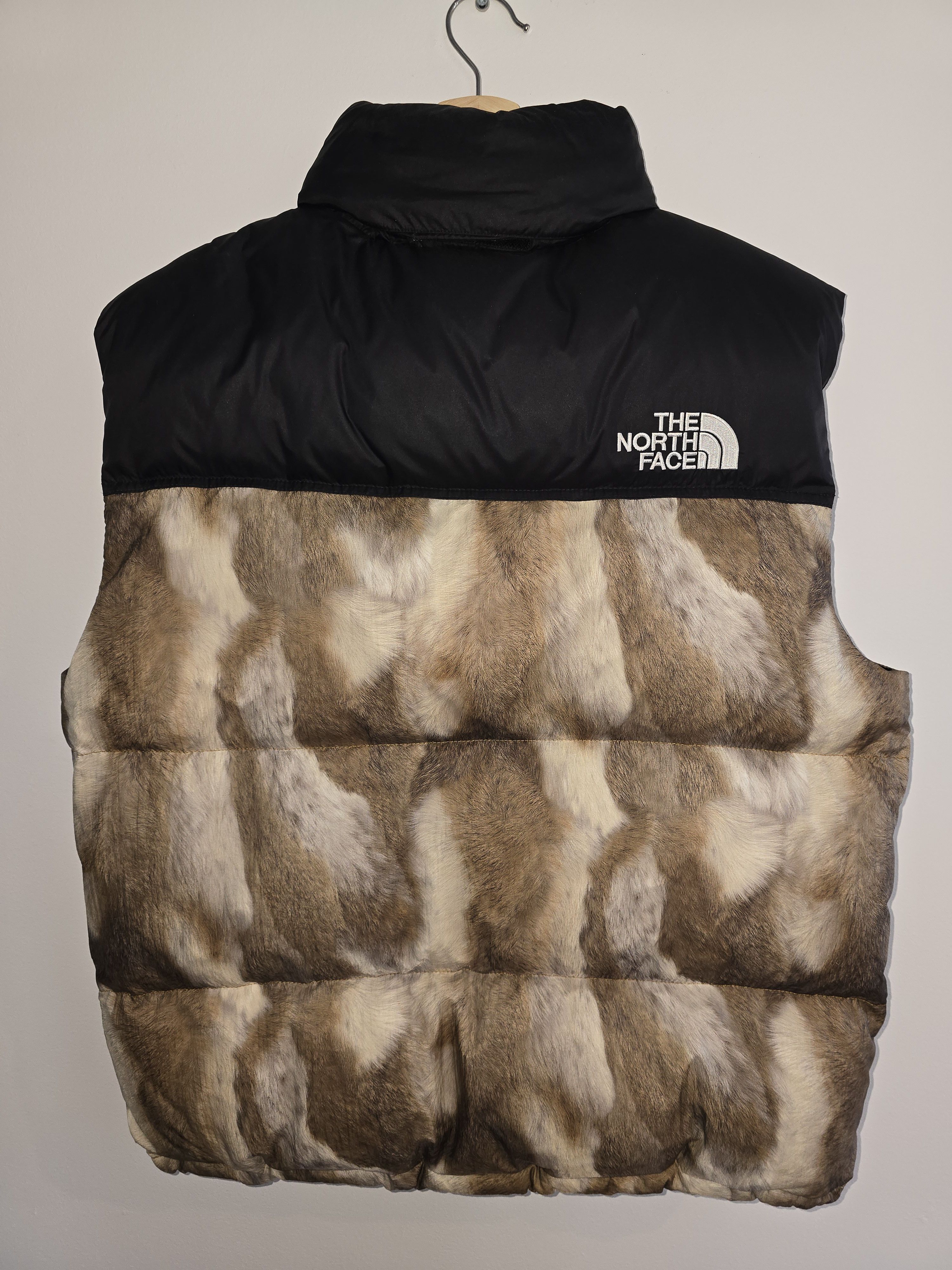 Supreme × The North Face SUPREME x THE NORTH FACE Fur Print Nuptse Vest Sz L FW13 Size US L / EU 52-54 / 3 - 2 Thumbnail