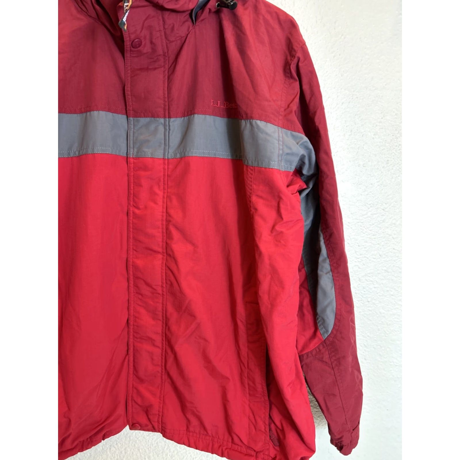 Vintage VINTAGE LL Bean Men’s Size Large Red Full Zip Jacket Hood 90s Outdoor USA Mens Size L Blue Embroidered Logo Zipper Jacket Size US L / EU 52-54 / 3 - 4 Thumbnail