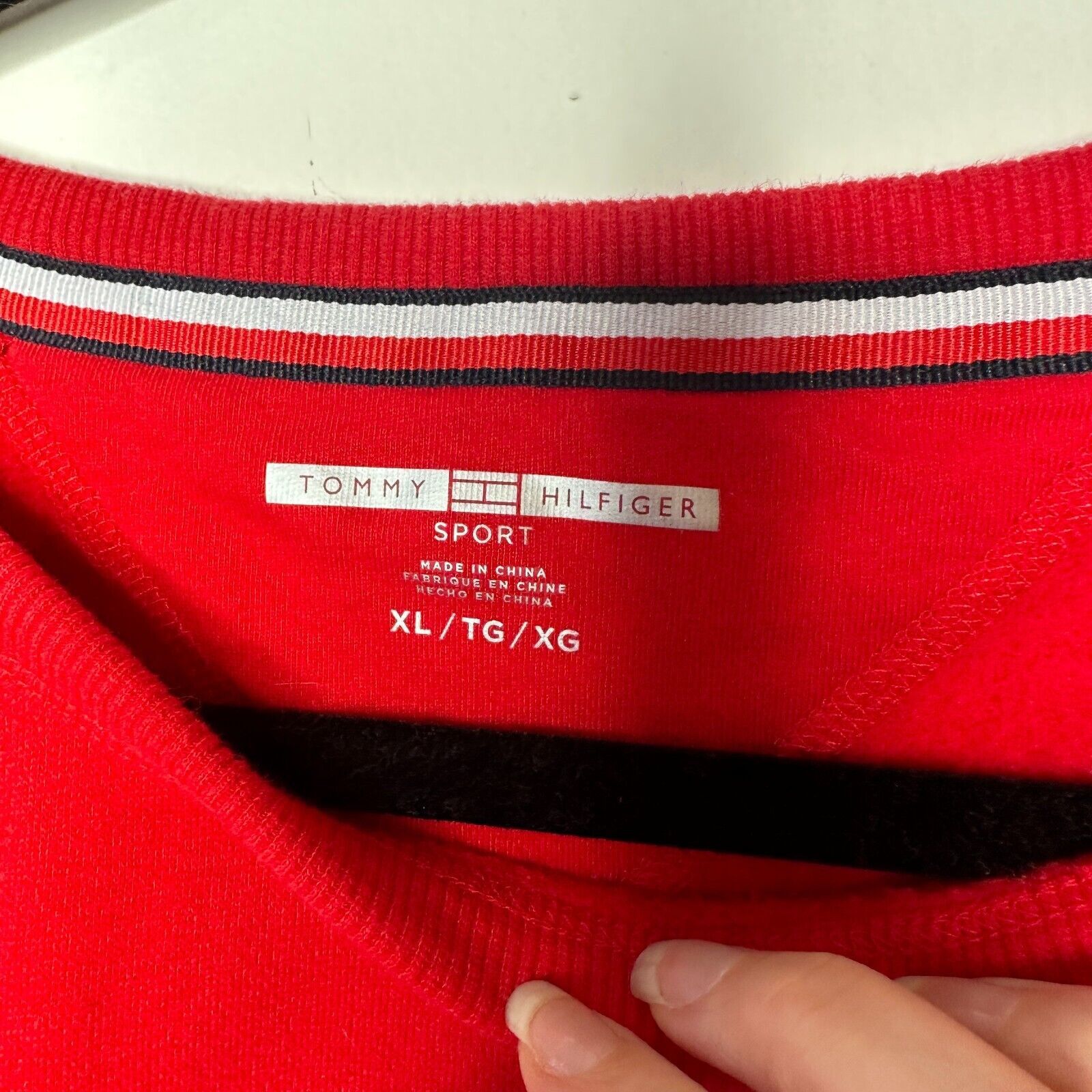 Tommy Hilfiger Tommy Hilfiger Sport Red Big Logo Sweatshirt Thumbhole XL Size XL / US 12-14 / IT 48-50 - 6 Thumbnail
