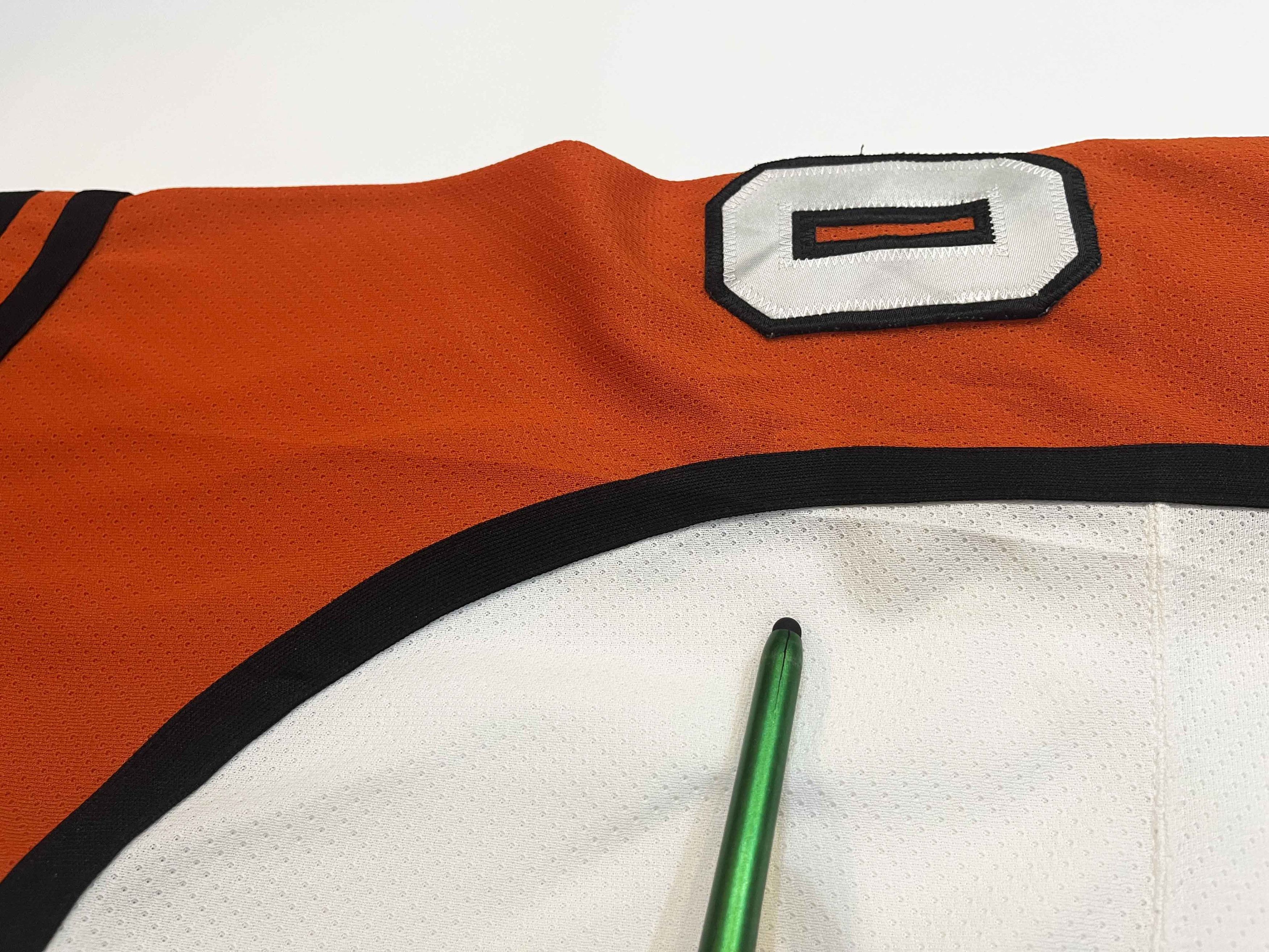 Ccm × NHL CCM Philadelphia Flyers LeCLAIR #10 NHL Hockey Jersey Size US XL / EU 56 / 4 - 11 Thumbnail