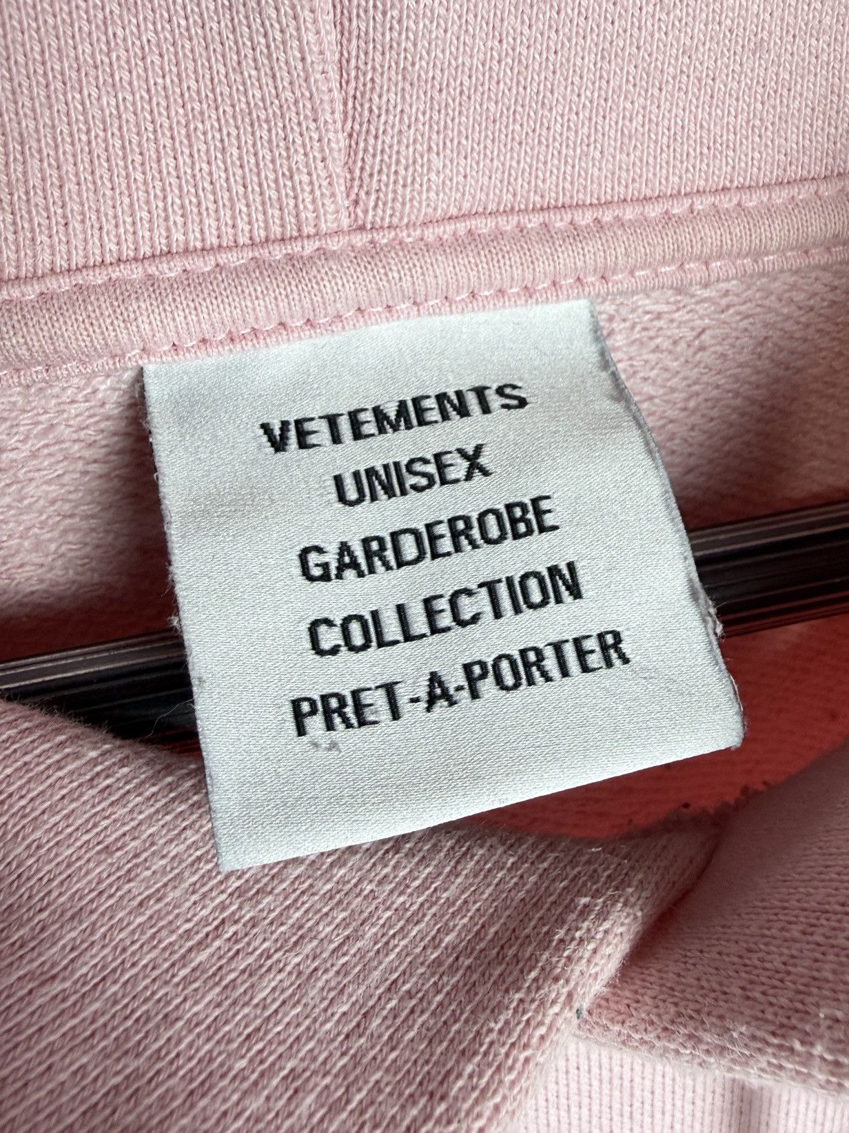 Vetements SS21 Vetements Friends Parody Logo Oversized Hoodie Pink Size US S / EU 44-46 / 1 - 4 Thumbnail
