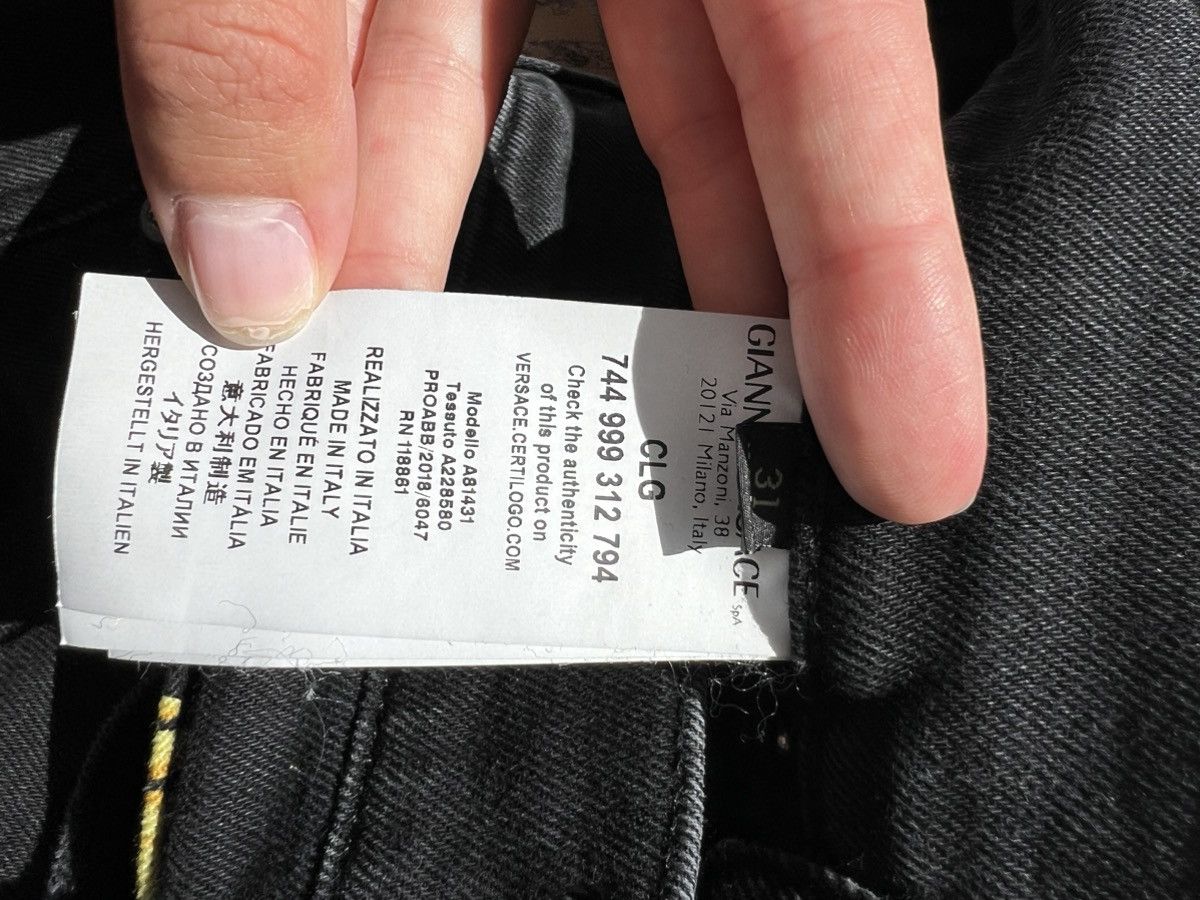 Versace Versace Jeans with Gold Detailing Size 31 Size US 31 - 14 Thumbnail
