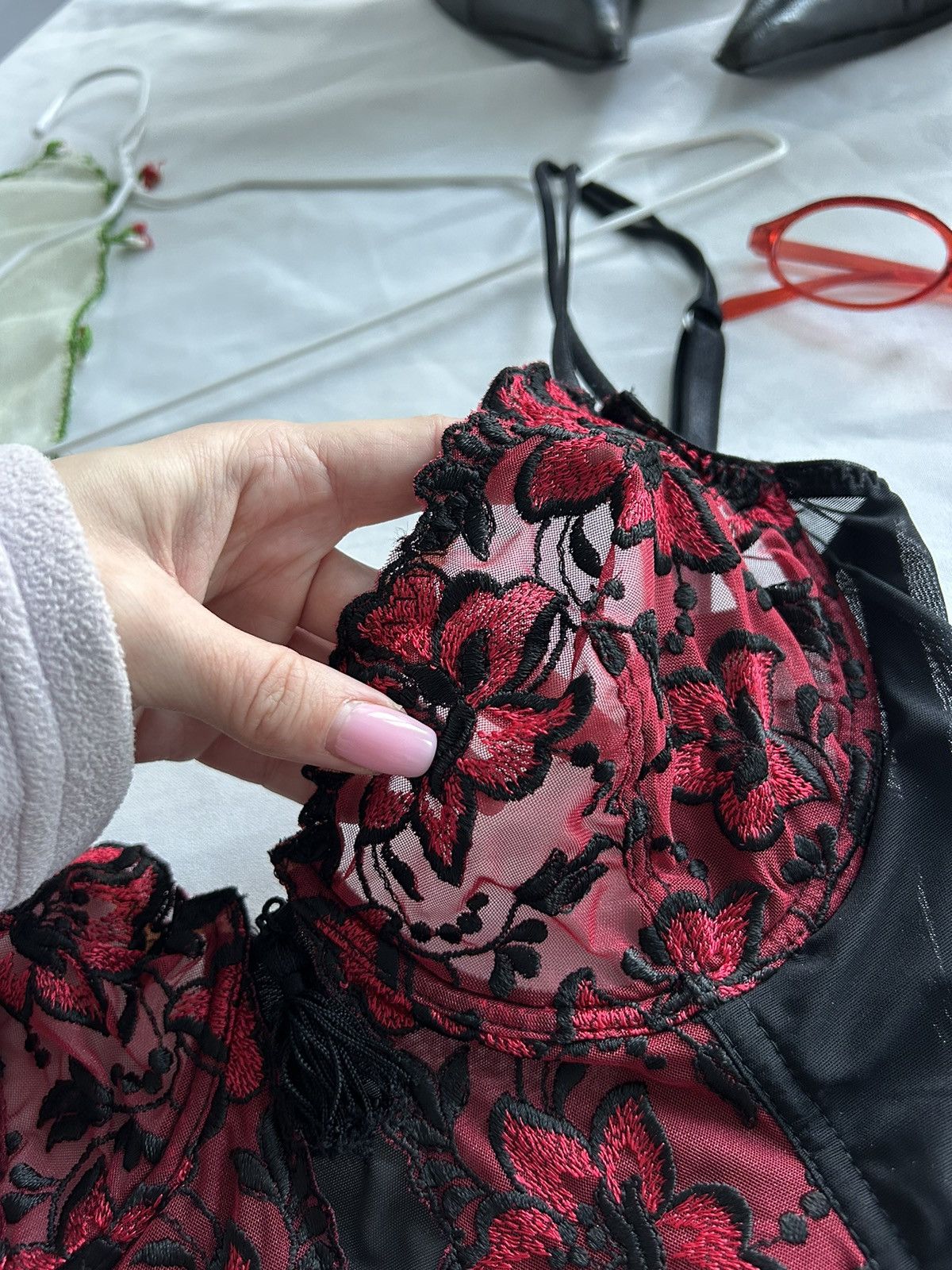 Designer × Vintage Vintage Black & Red Mesh Embroidered Corser Sexy 00s 90s Size ONE SIZE - 6 Thumbnail