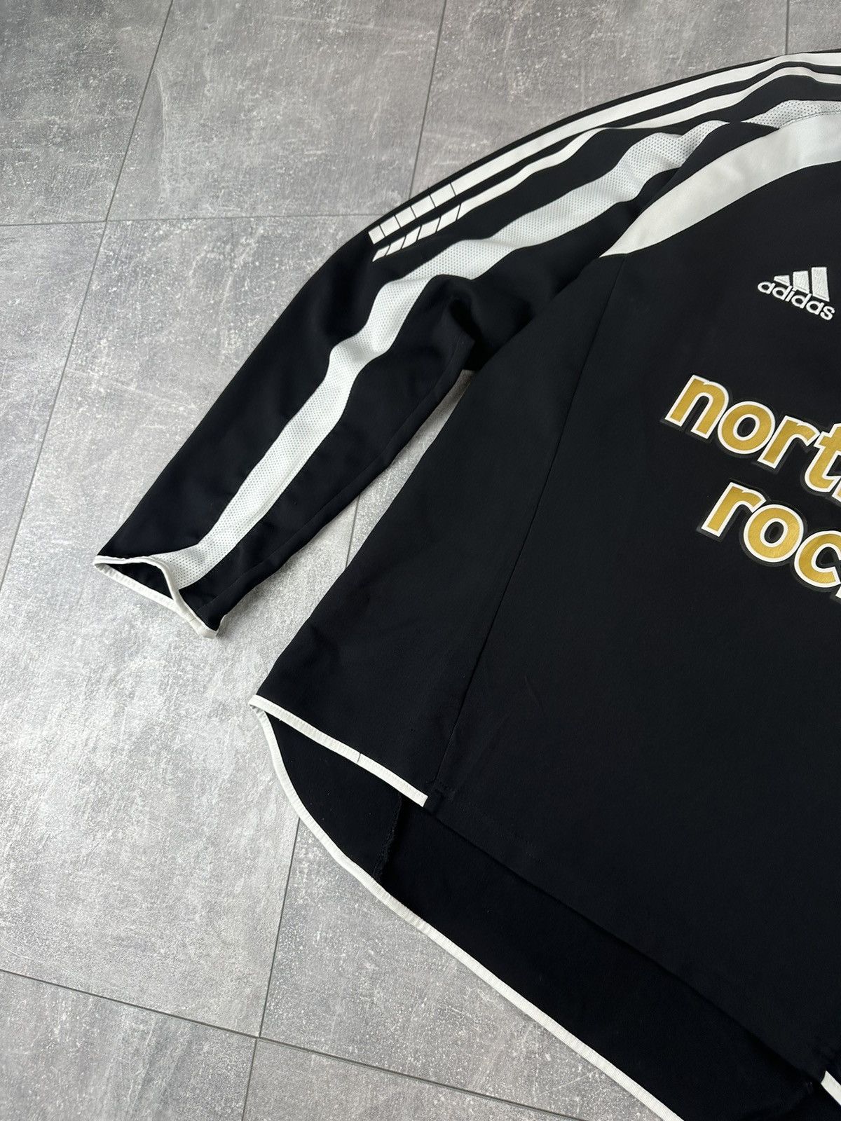 Adidas Adidas New Castle Training 1/2 Zip Up Track-Top Jacket 2005 Size US S / EU 44-46 / 1 - 5 Thumbnail