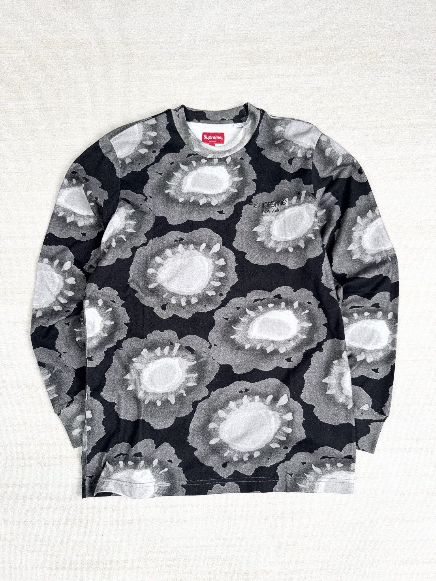 トップス Supreme The Exorcist Flannel Shirt Supreme The Exorcist Flannel Shirt (FW25) - $168