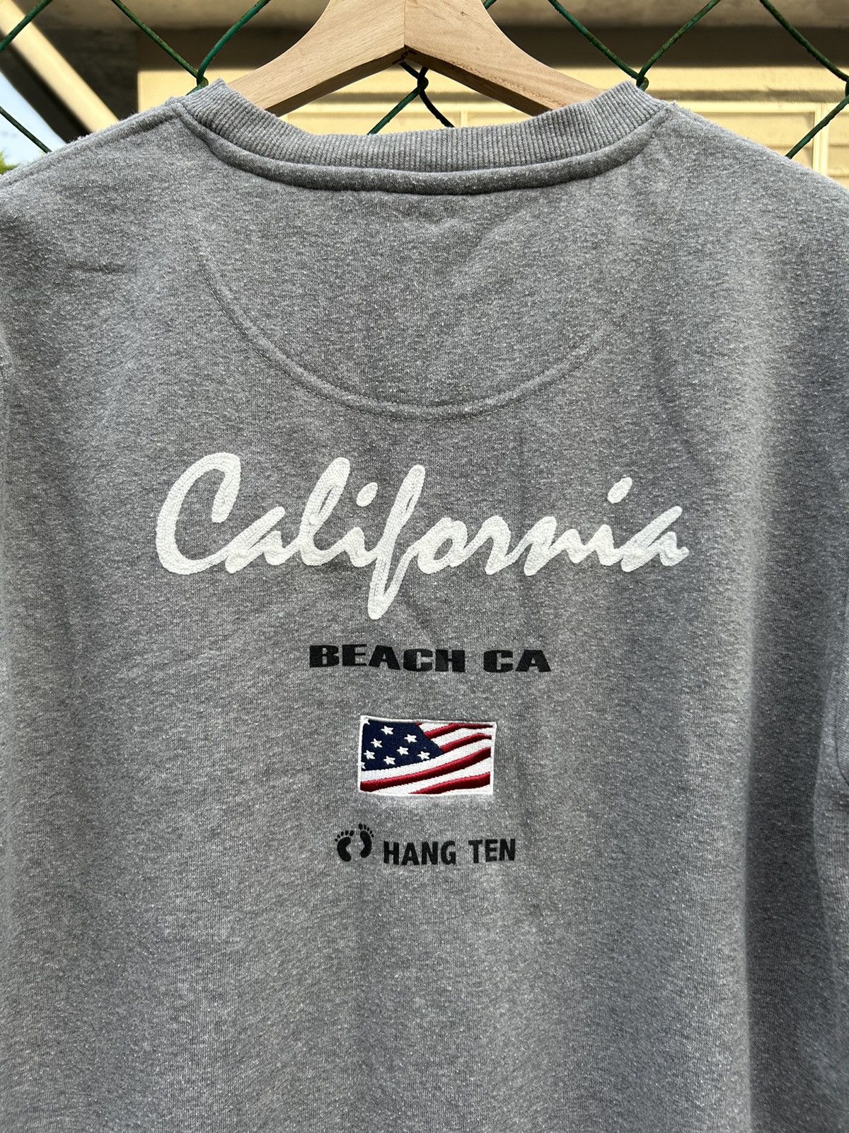 Hang Ten Hang Ten Sweatshirt embroidery logo Size US L / EU 52-54 / 3 - 4 Thumbnail