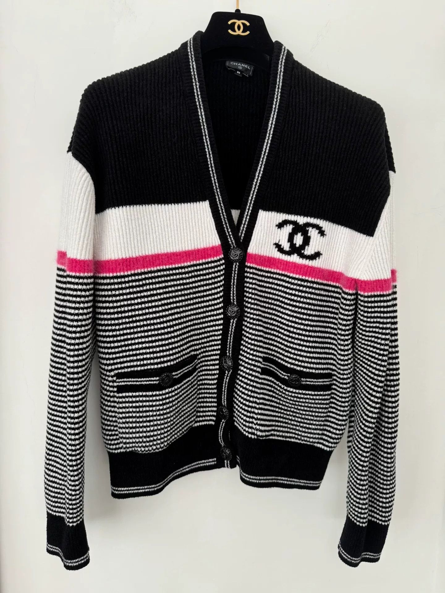Chanel Chanel 22B Striped CC Knit Cardigan Size US XS / EU 42 / 0 - 1 Thumbnail