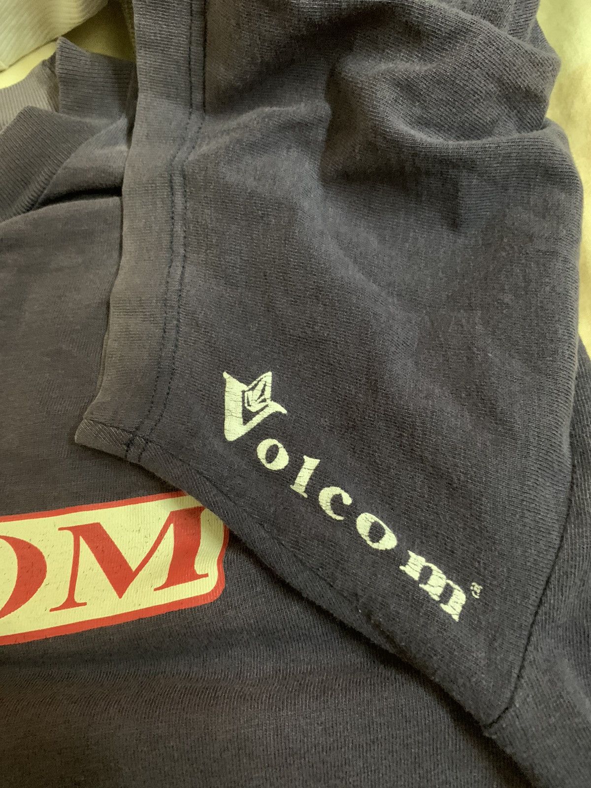 Vintage × Volcom Vintage volcom shirt Size US M / EU 48-50 / 2 - 9 Thumbnail