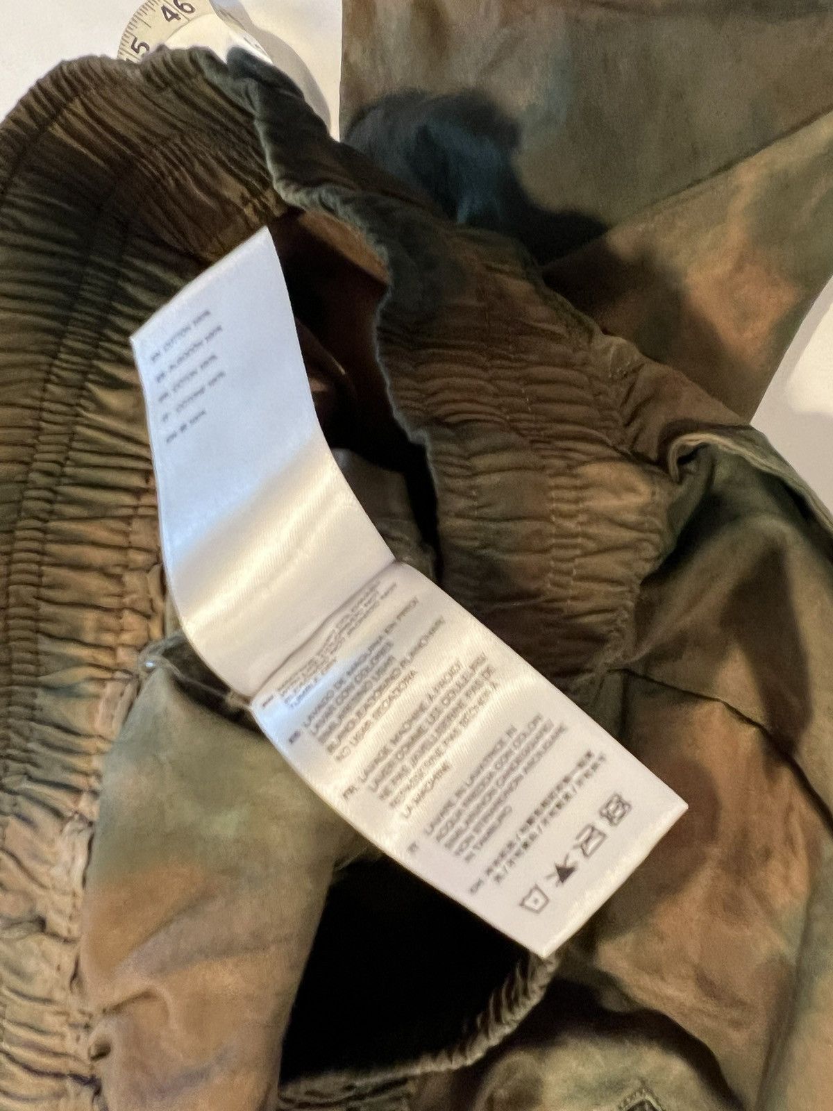 John Elliott John Elliott tie dye cargo camo pants. 2/M. $498 Size US 32 / EU 48 - 3 Thumbnail