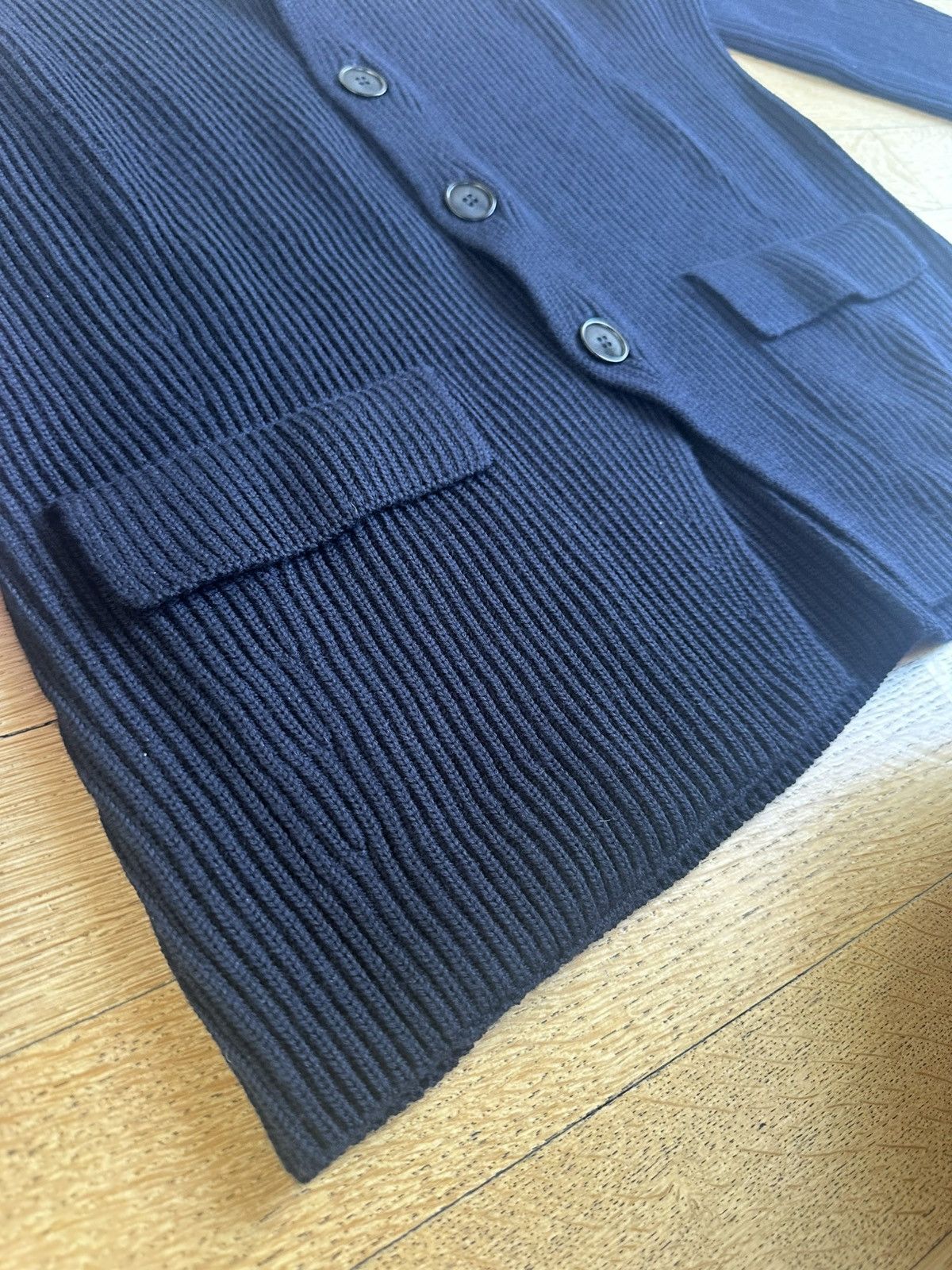 Giorgio Armani Giorgio Armani new/unworn blue wool cardigan Size US L / EU 52-54 / 3 - 4 Thumbnail