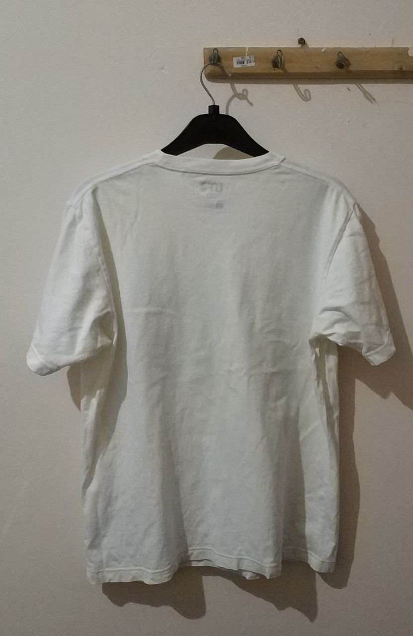 Japanese Brand × Uniqlo × Vintage Vintage Uniqlo Hokusai Blue Tee T-Shirt Large Excellent Size US L / EU 52-54 / 3 - 3 Thumbnail