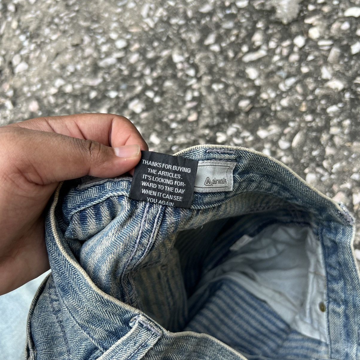Airwalk “y2k style” AIR WALK DISTRESS CARPENTER JEANS Size US 29 - 10 Thumbnail