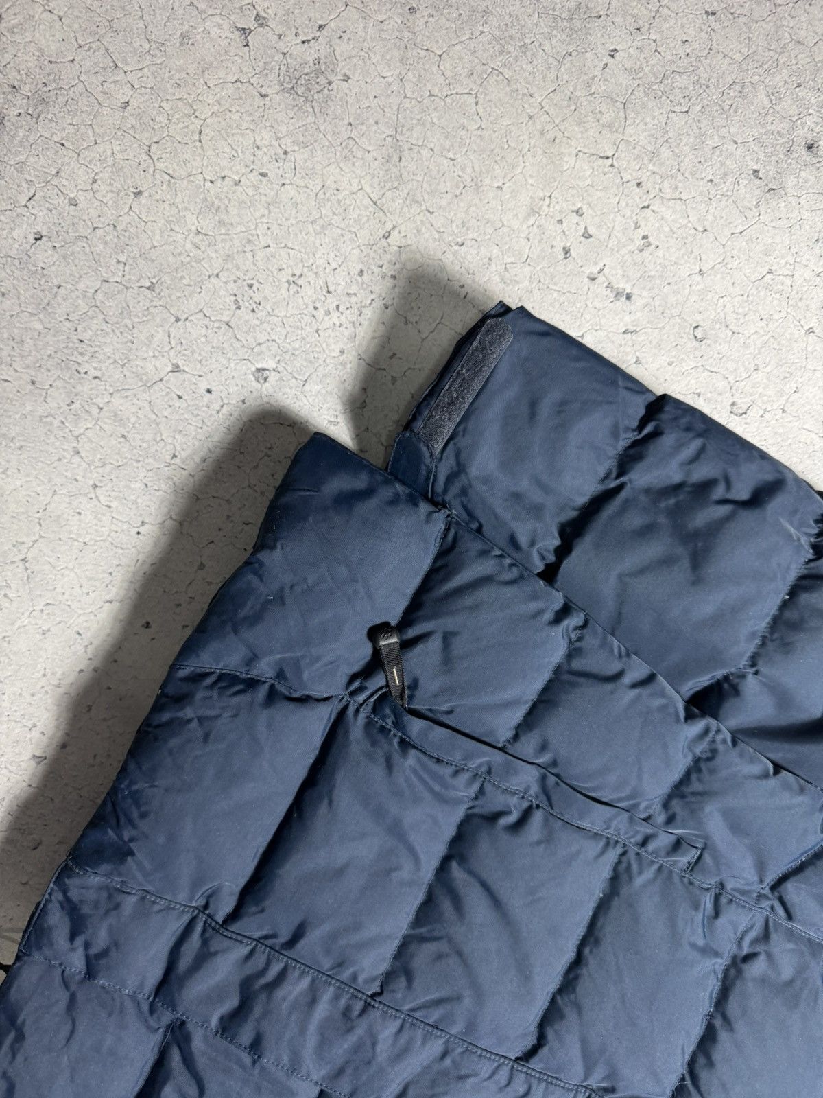 Jack Wolfskin Jack Wolfskin Women’s Down Puffer Outdoor Y2K Size M / US 6-8 / IT 42-44 - 2 Thumbnail