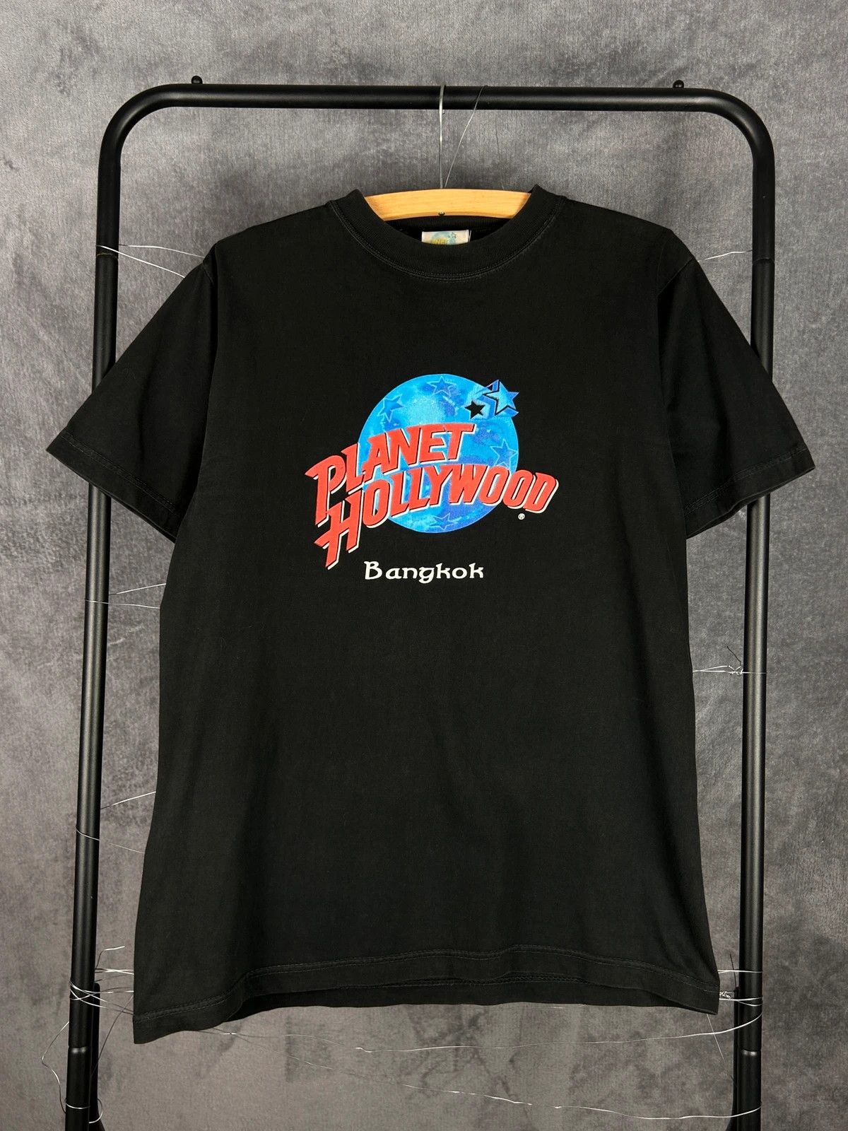 Planet Hollywood Planet Hollywood Bangok black tee spellout Size US M / EU 48-50 / 2 - 1 Thumbnail