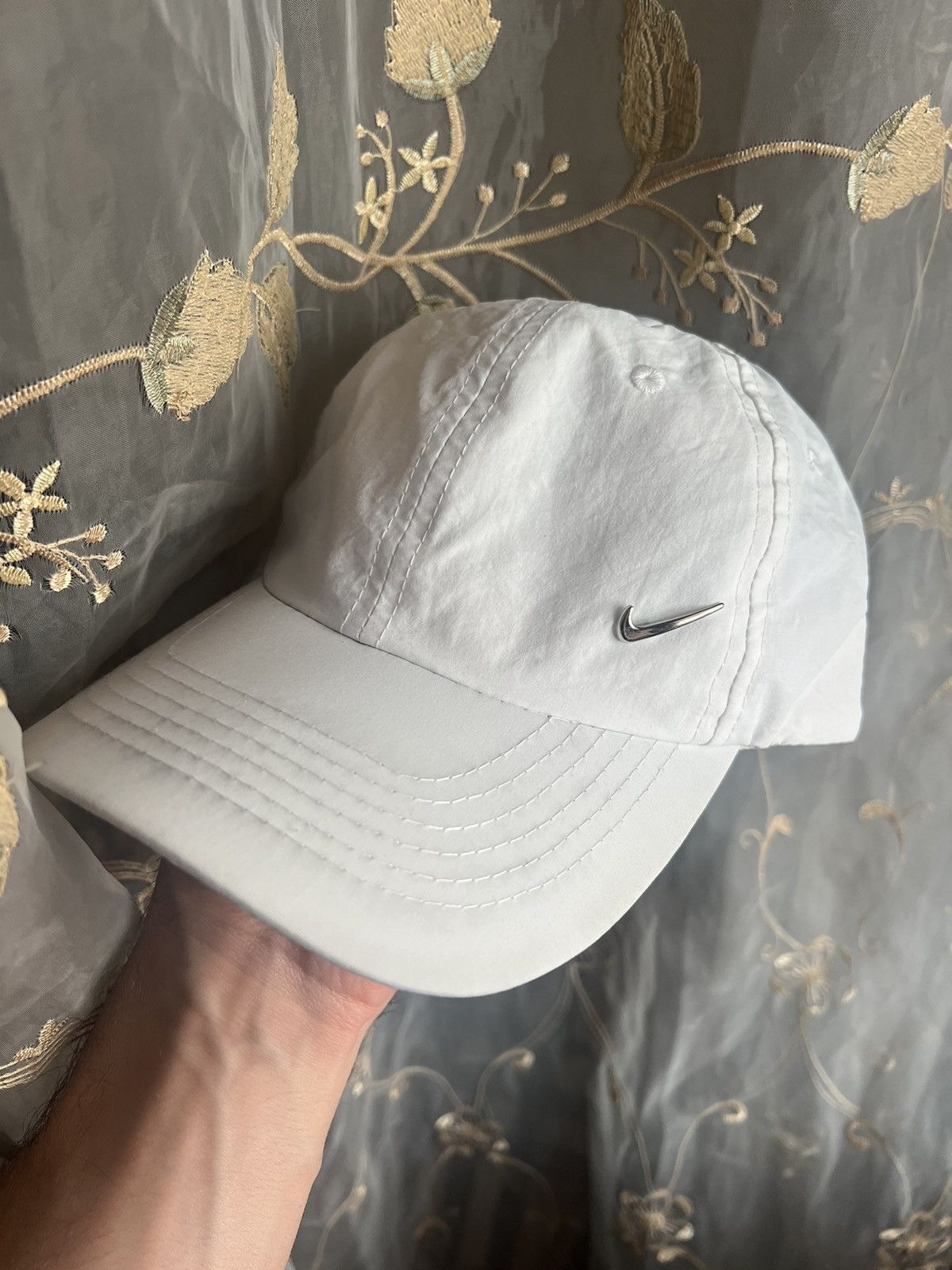 Nike Nike Vintage Cap Small Metal Logo Y2K Swoosh Size ONE SIZE - 1 Thumbnail