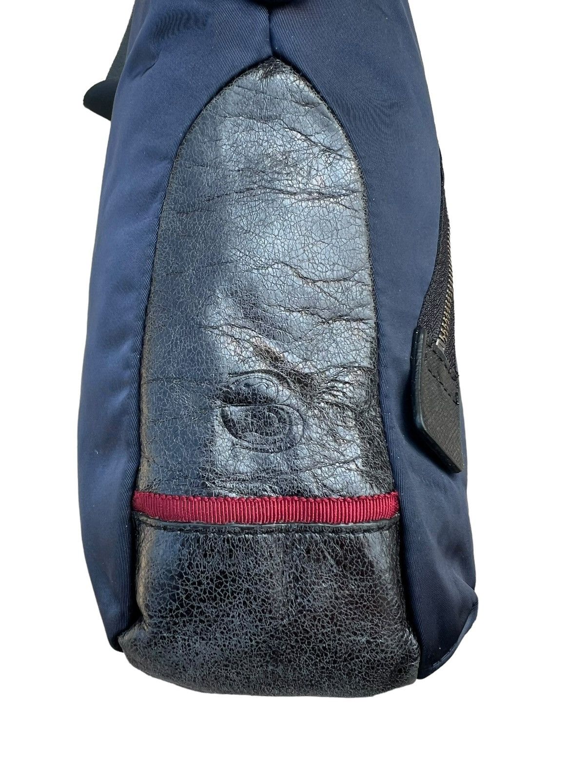 Lanvin Lanvin en bleu Distressed Hybrid Leather Bag Size ONE SIZE - 6 Thumbnail