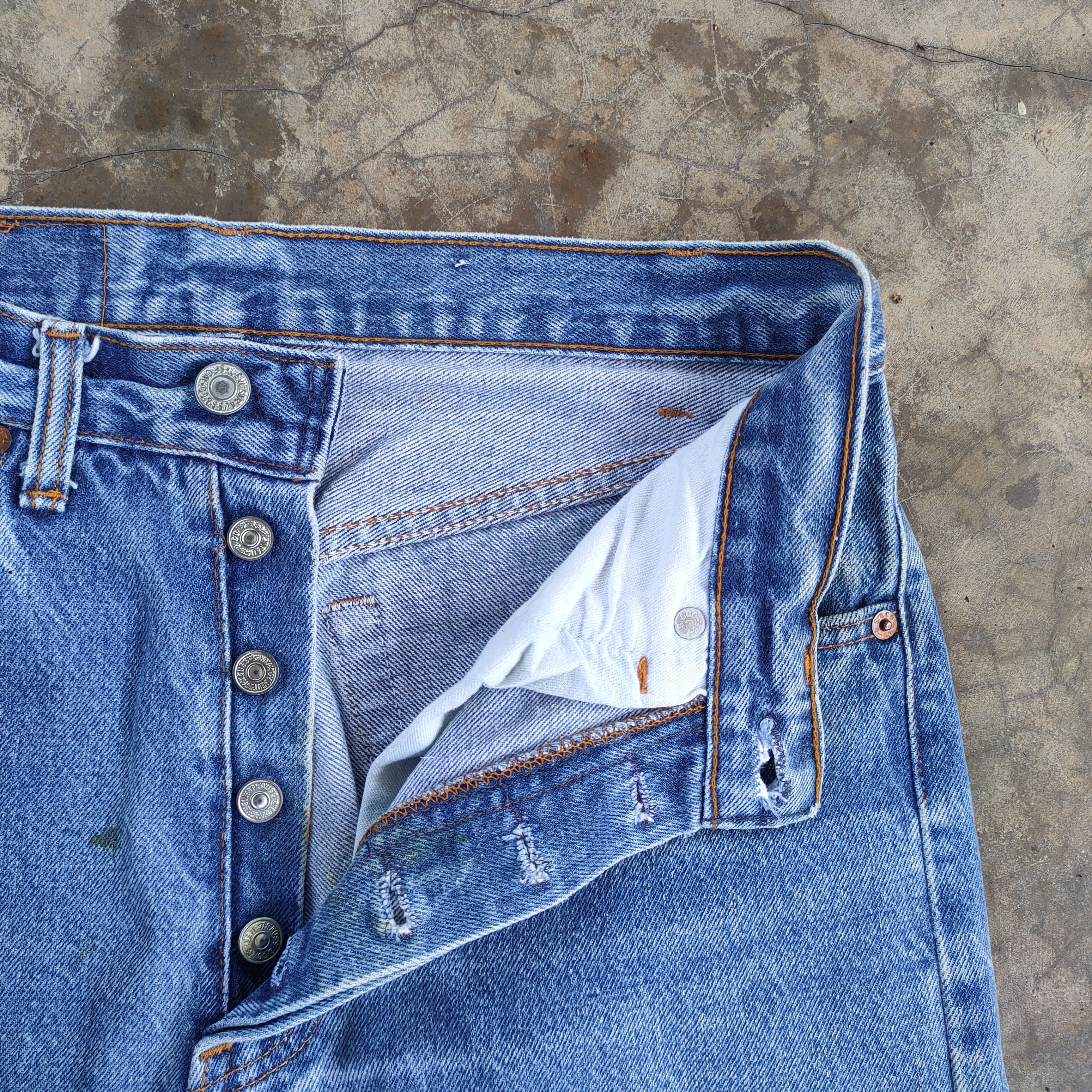 Levi's Vintage Clothing W30 VINTAGE LEVI'S 501 00' DISTRESSED JEANS DENIM PANTS Size US 30 / EU 46 - 10 Thumbnail