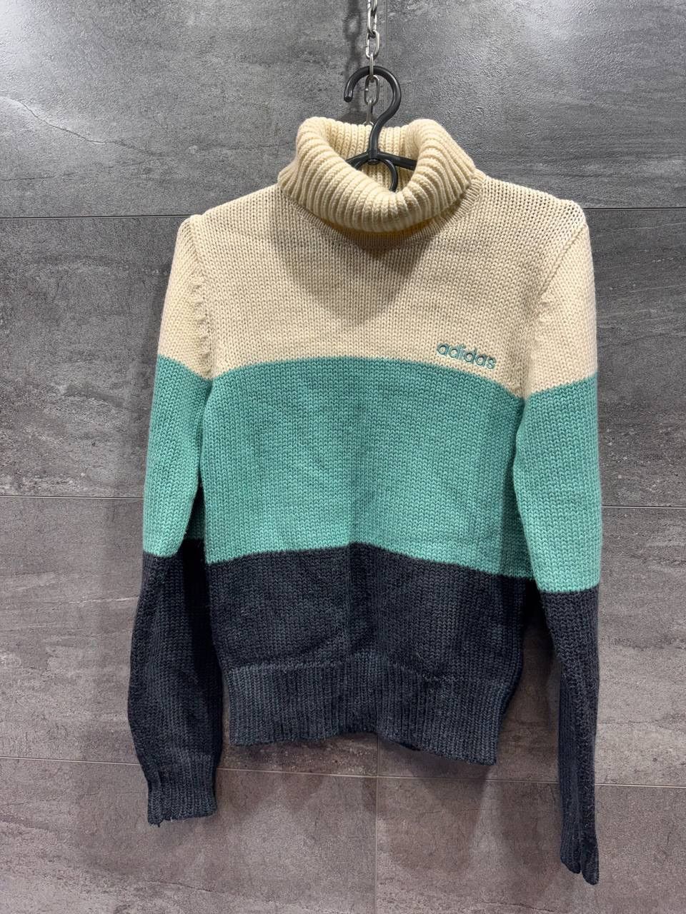 Adidas Vintage Adidas Women’s Wool Sweater Size S Size S / US 4 / IT 40 - 1 Thumbnail