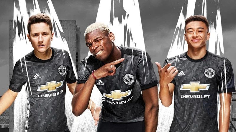 Adidas Manchester United 2017/2018 Away Jersey T-Shirt Adidas Size US XS / EU 42 / 0 - 2 Thumbnail