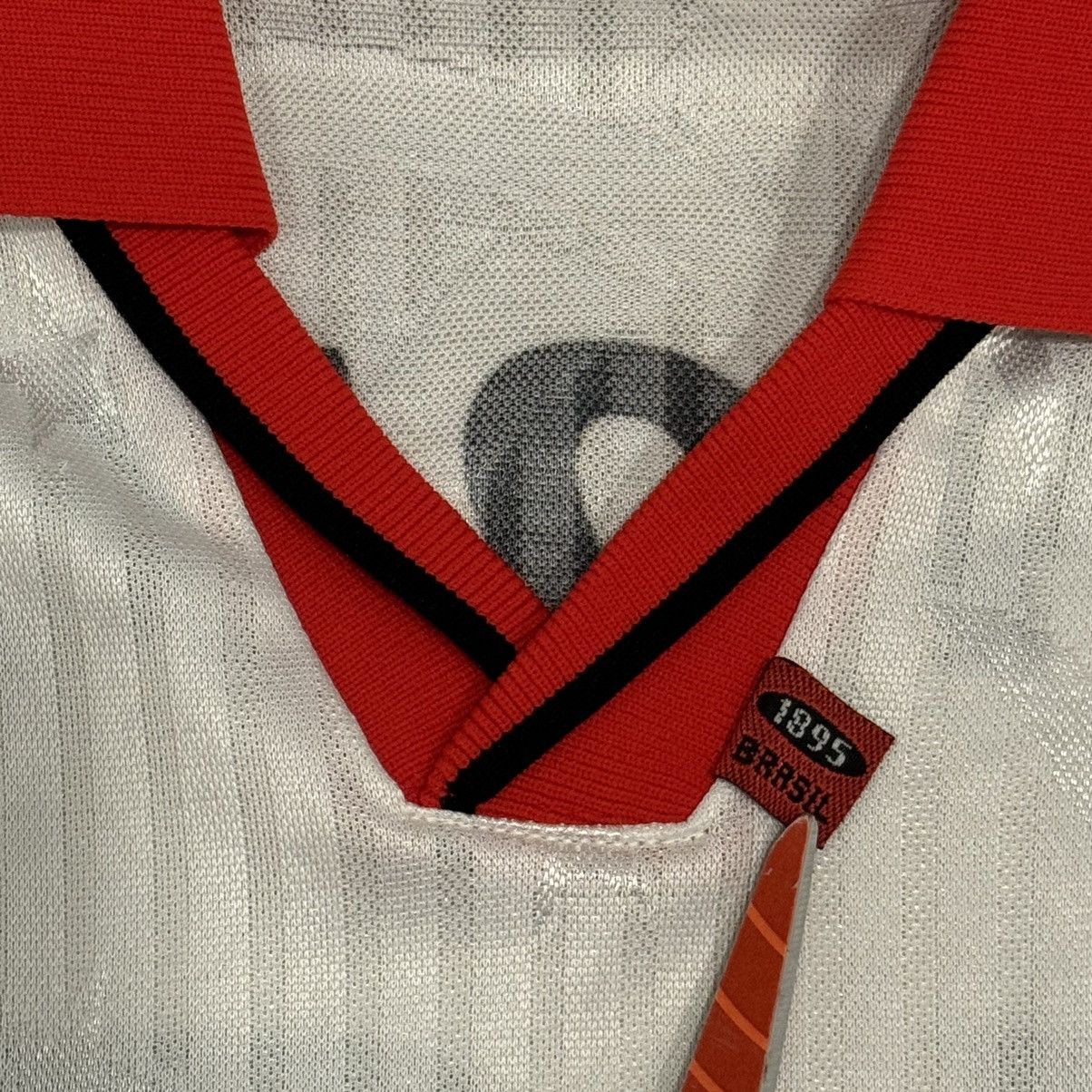 Umbro × Vintage Umbro Flamengo Brazil #10 Centenary 1995/1996 Soccer Jersey Size US L / EU 52-54 / 3 - 6 Thumbnail