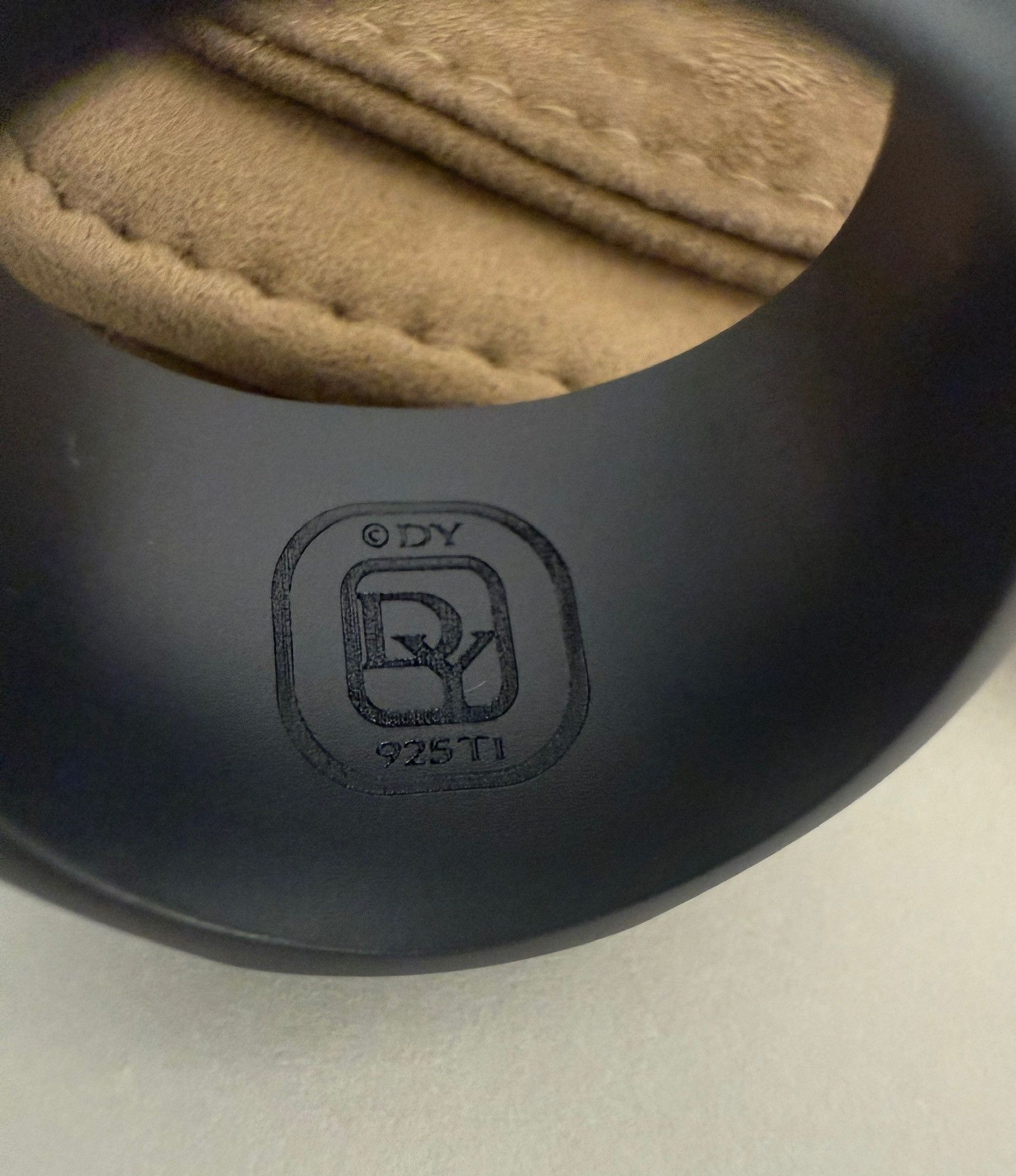 David Yurman Black Titanium Men's Streamline Black Sapphire Signet Ring Size ONE SIZE - 4 Thumbnail