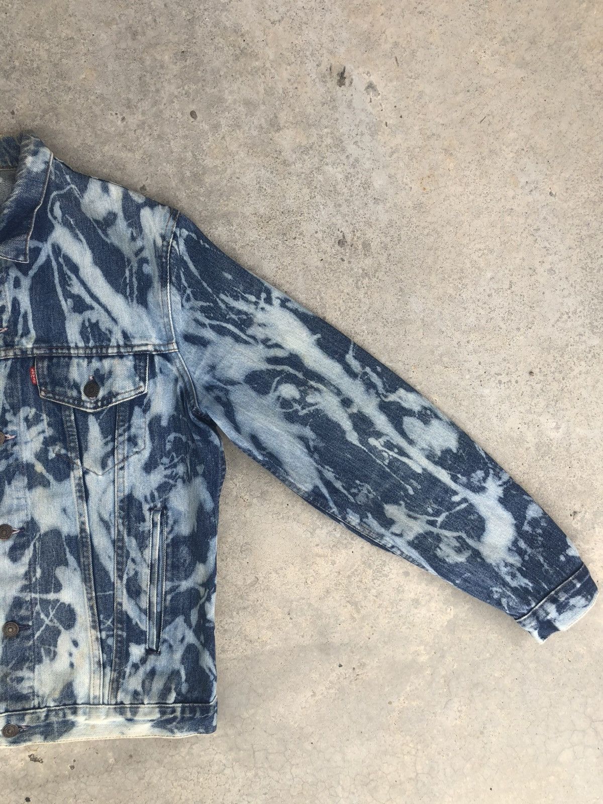 Levi's Vintage 80’s Levi’s Acid Wash Denim Jacket Distressed Denim Size US L / EU 52-54 / 3 - 6 Thumbnail