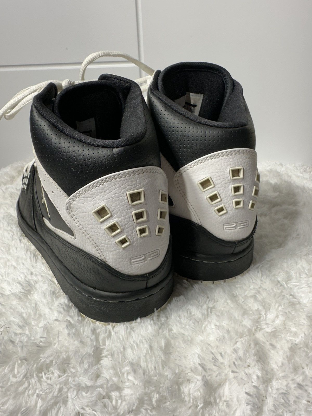 Jordan Brand Nike Air Jordan Flight 1 Basketball Black Shoes Size US 10.5 / EU 43-44 - 4 Thumbnail