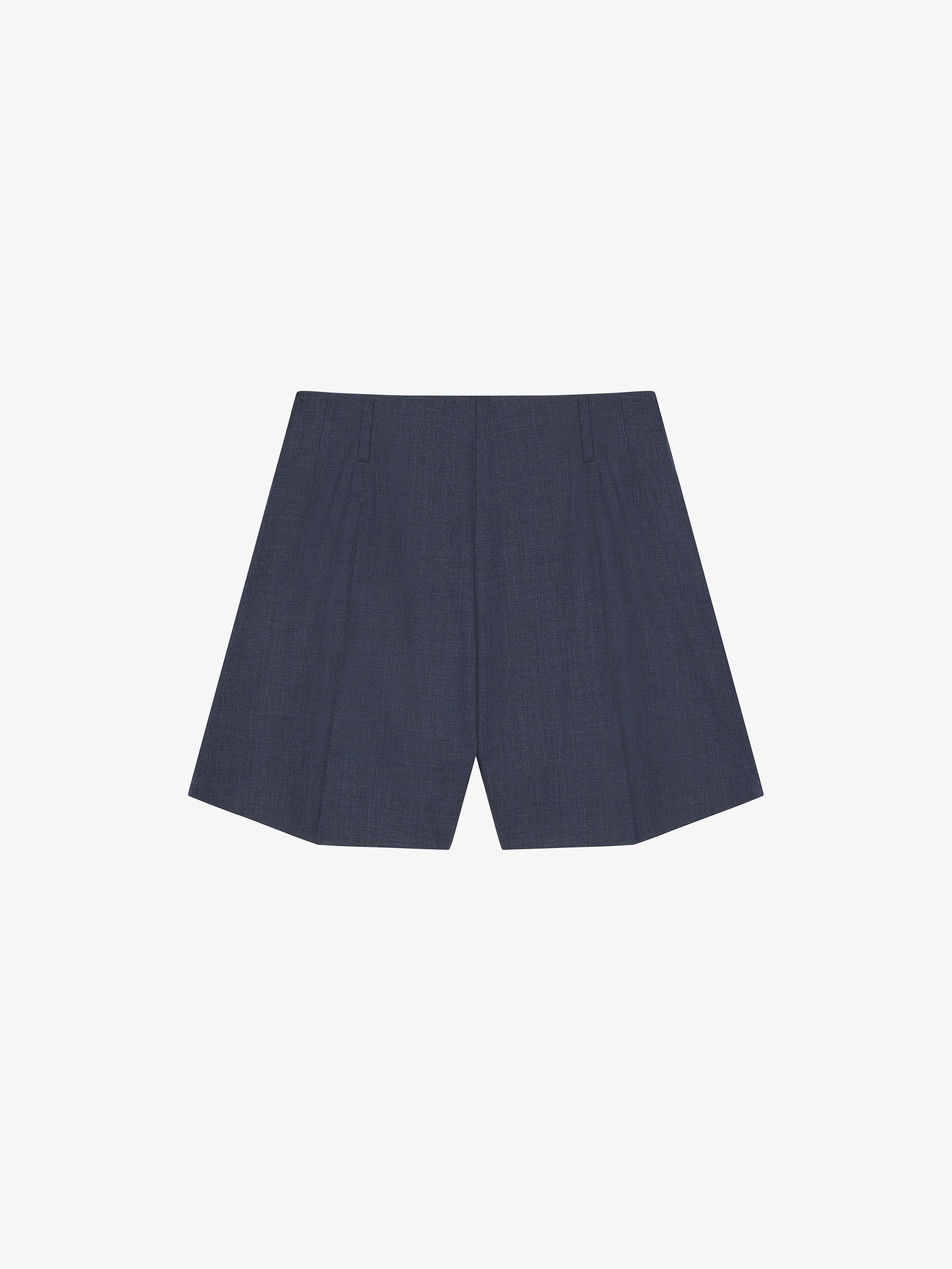 ショーツ GIVENCHY NAVY BLUE WOOL SHORTS Givenchy Stripe Detail Bermuda Shorts in Navy Blue Wool ref