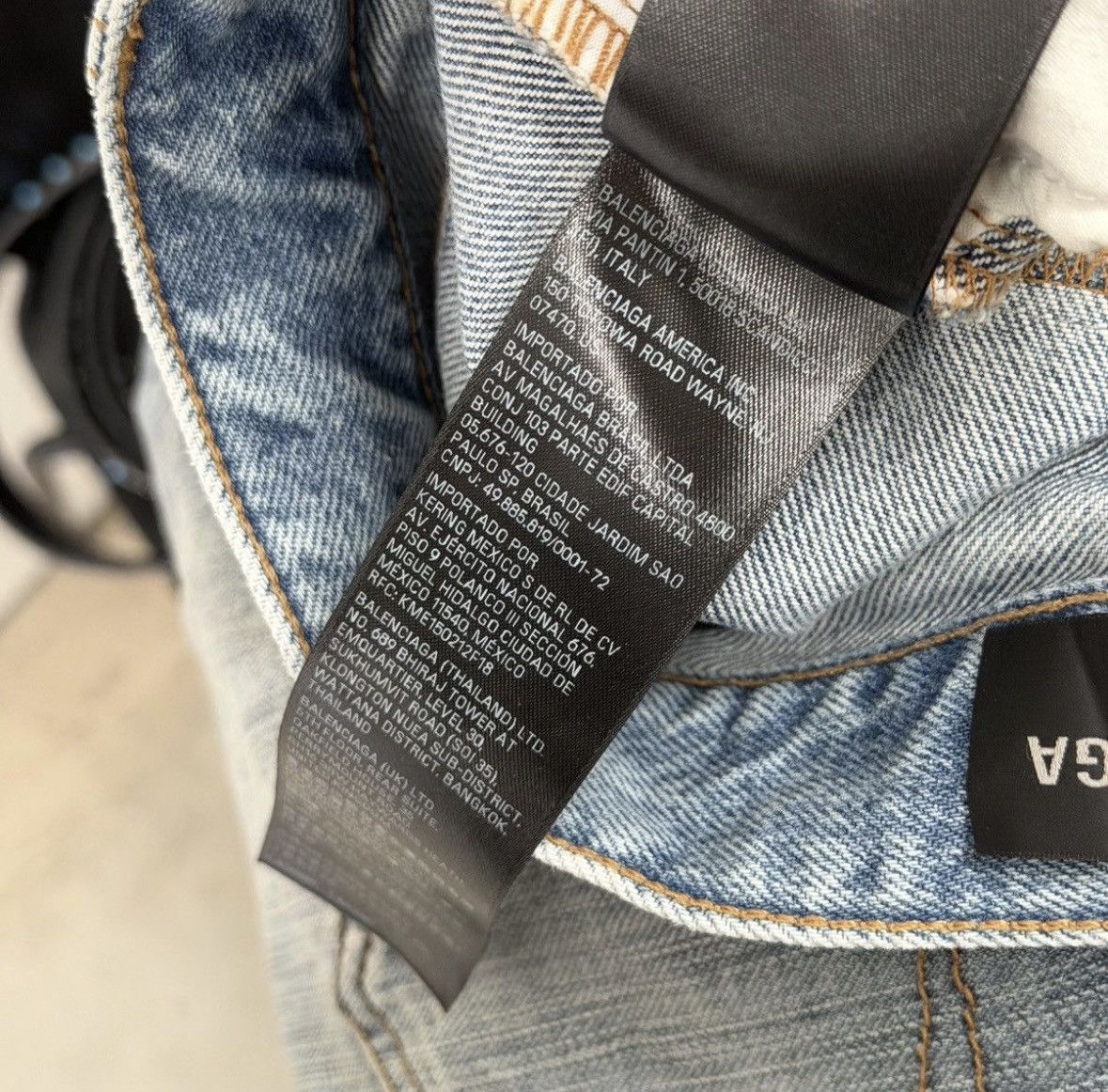 Balenciaga Balenciaga Distressed Layered Jeans Size US 33 - 10 Thumbnail