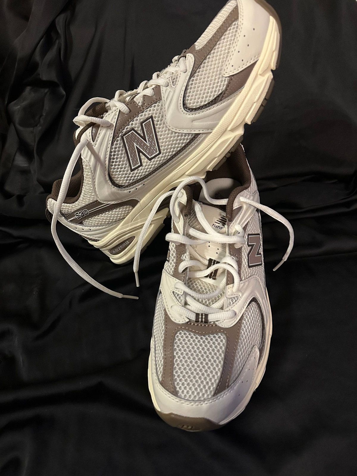 New Balance New Balance 530 NEW Size US 10 / EU 43 - 3 Thumbnail