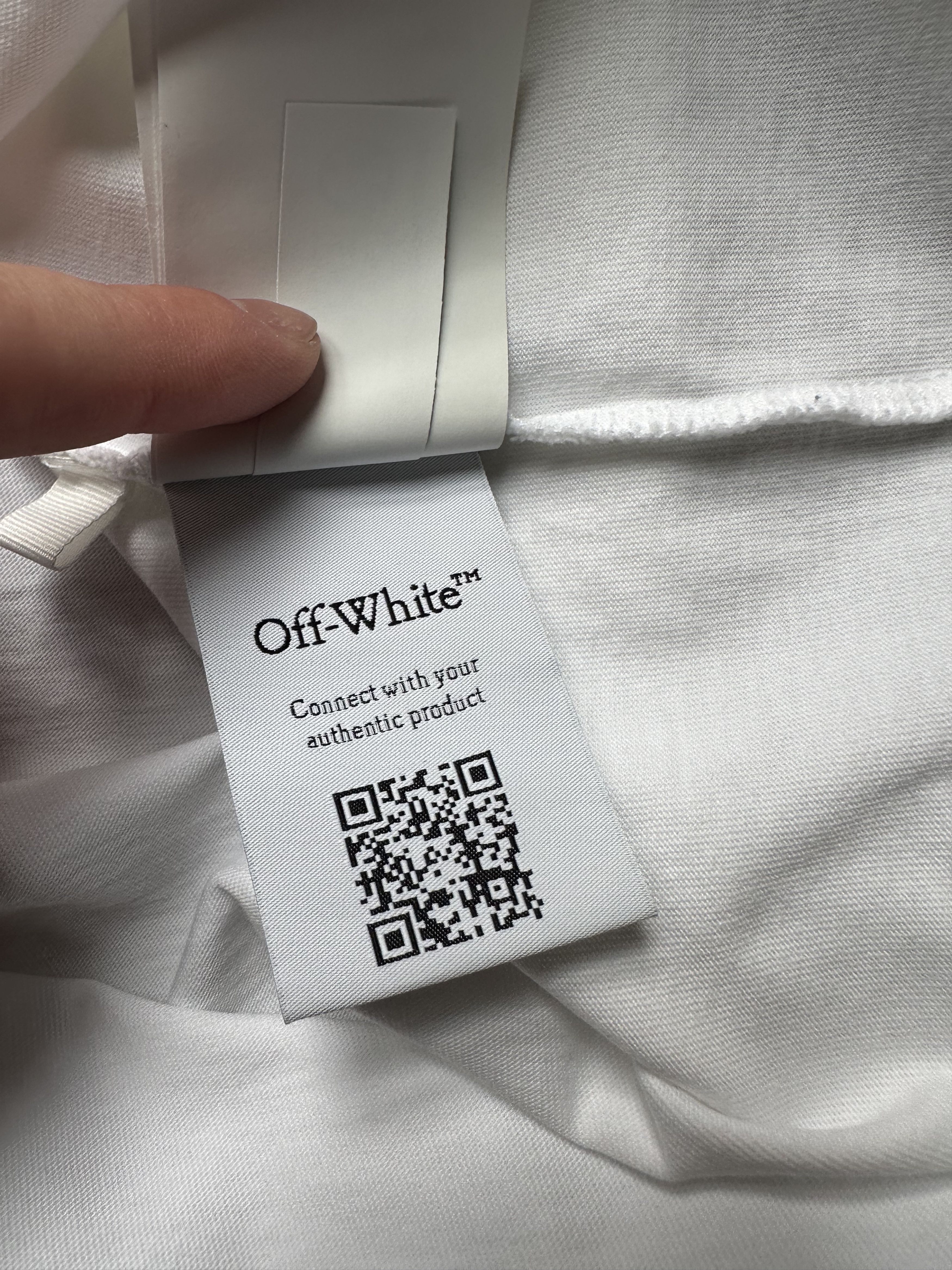 Off-White Off-White t shirt Size US L / EU 52-54 / 3 - 10 Thumbnail