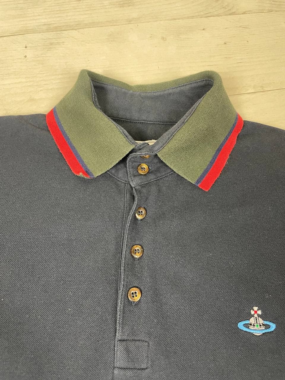Vivienne Westwood Vivienne Westwood Polo Shirt Logo Orb Luxury Size US L / EU 52-54 / 3 - 7 Thumbnail