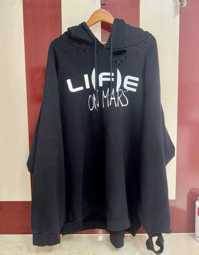 Raf Simons Raf Simons Raf Simons Black destruction sweater-2507 Size US L / EU 52-54 / 3 - 1 Thumbnail