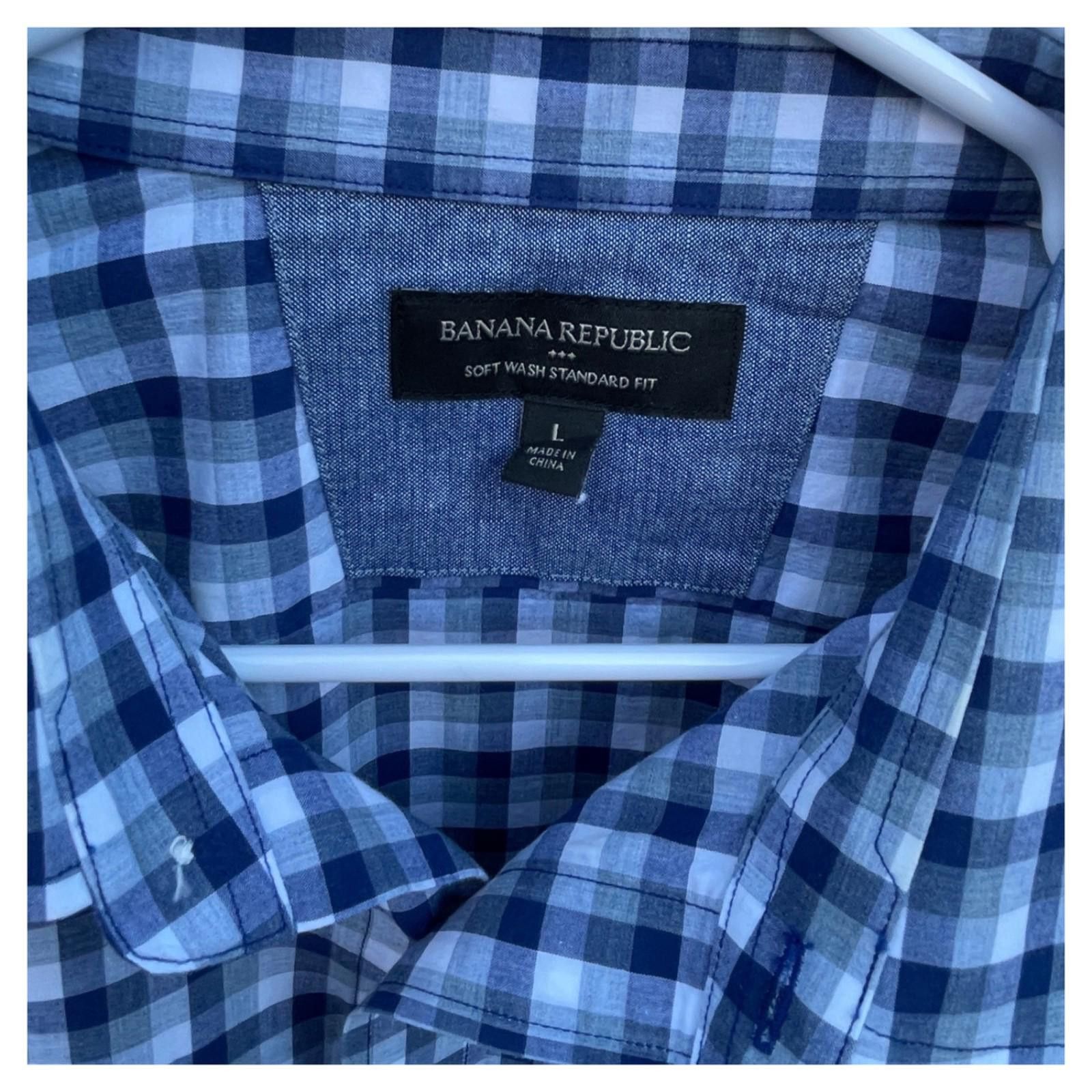 Banana Republic Banana Republic Men’s L Button Down Shirt Blue Soft-Wash Size US L / EU 52-54 / 3 - 3 Thumbnail