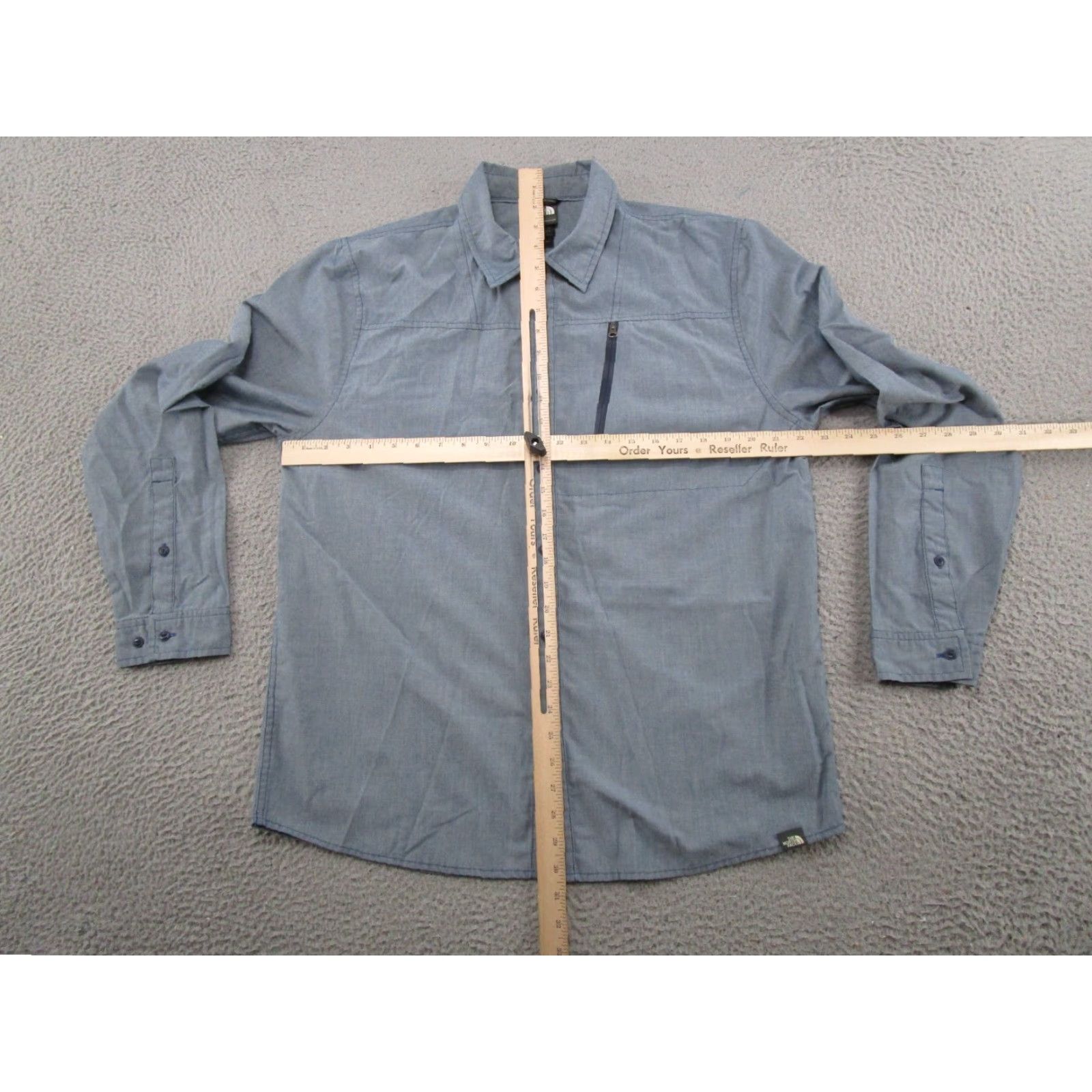 The North Face The North Face Button Up Shirt Men's L Blue Long Sleeve Pockets Regular Fit Size L Size US L / EU 52-54 / 3 - 5 Thumbnail