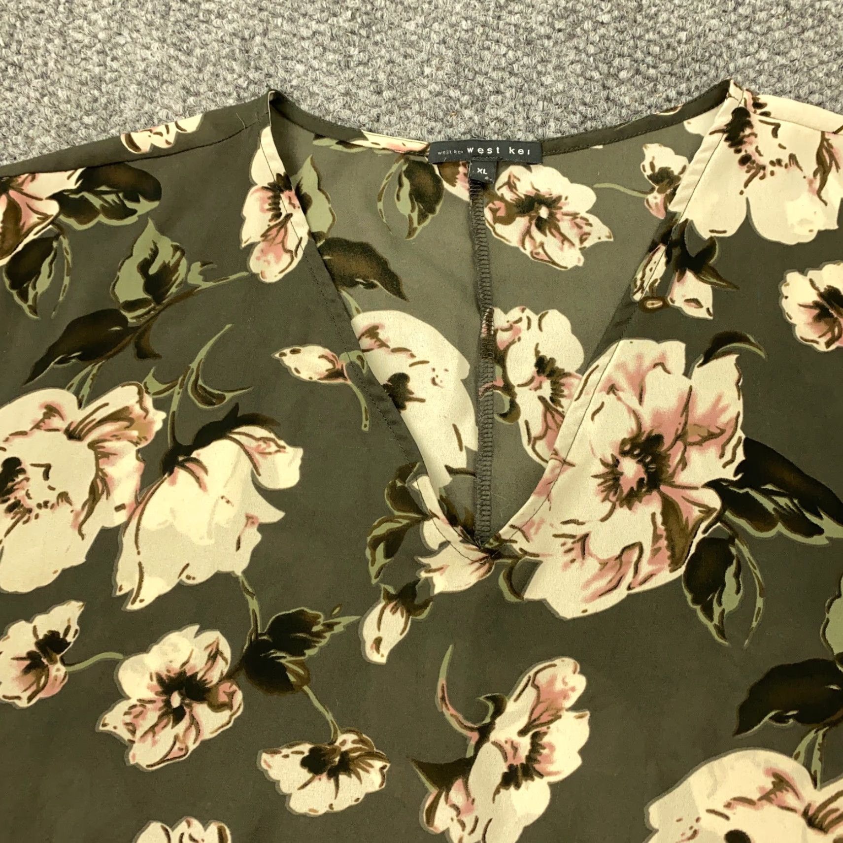 Vintage West Kei Shirt Womens XL Gray Floral Flowy Blouse Business Casual Office Womens Size XL / US 12-14 / IT 48-50 - 2 Thumbnail