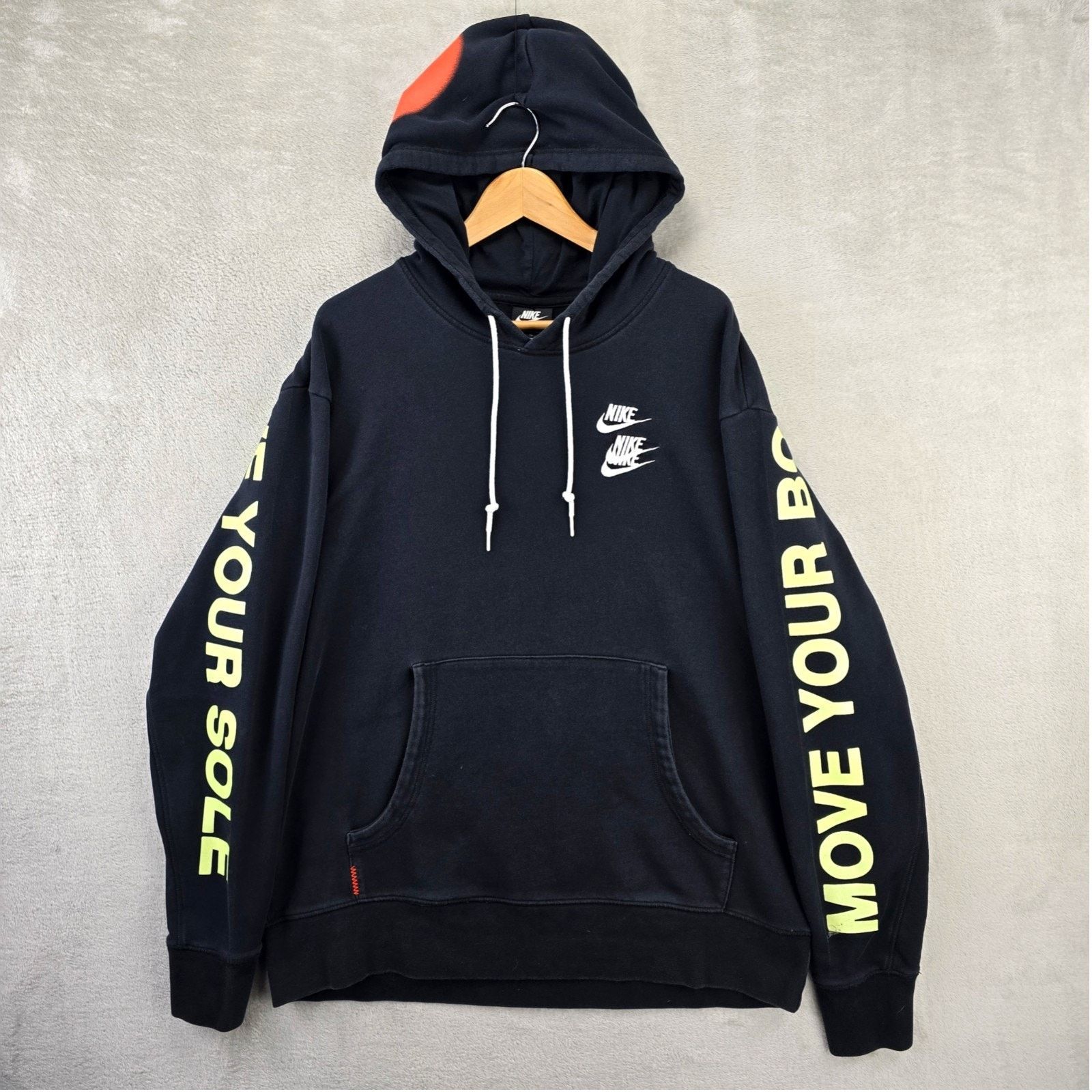 Nike Nike World Tour Graffiti Print Hoodie Mens XL Sweatshirt Size US XL / EU 56 / 4 - 2 Thumbnail