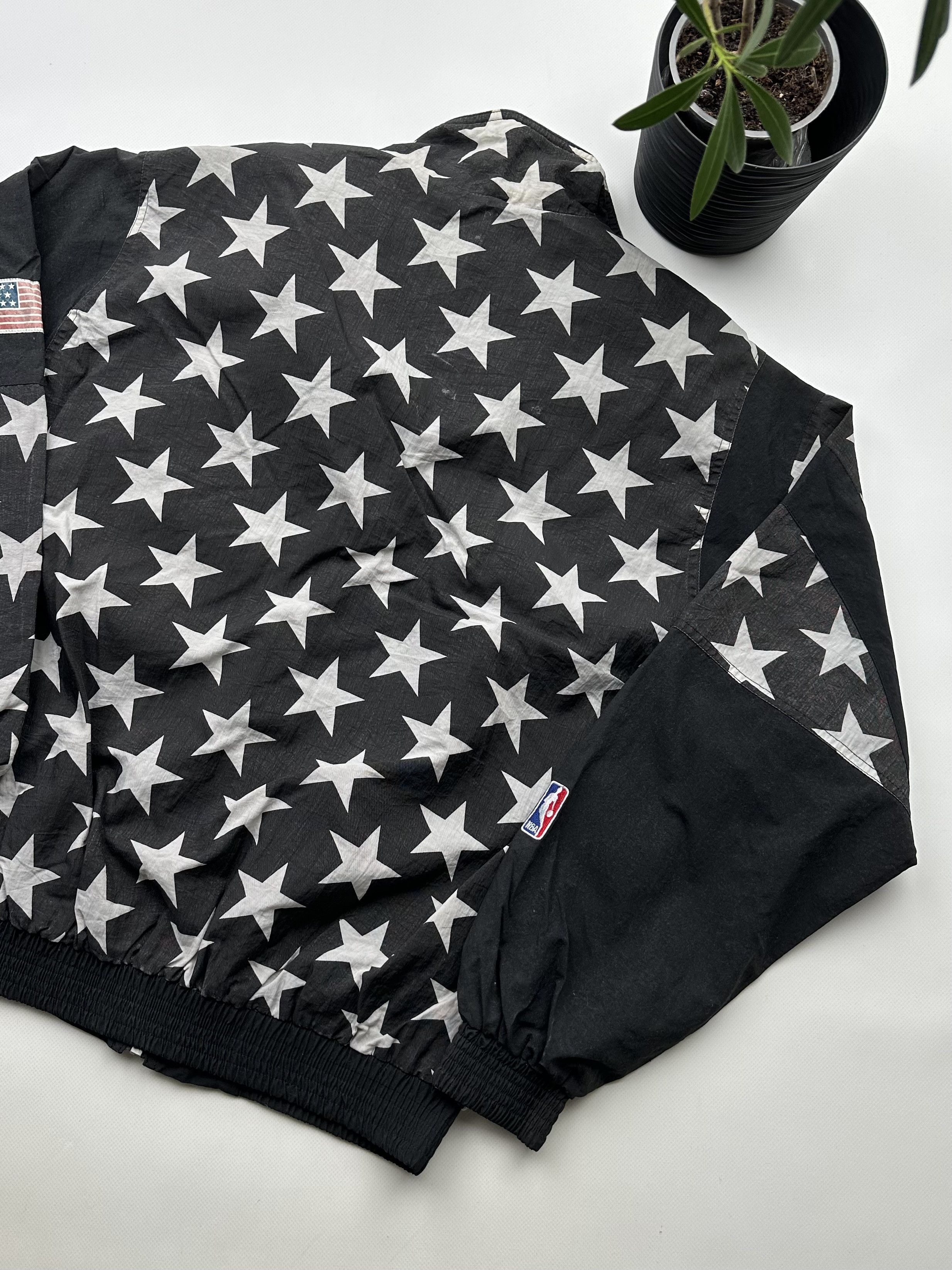 NBA Chicago Bulls NBA Vintage Jacket (381) Size US S / EU 44-46 / 1 - 9 Thumbnail