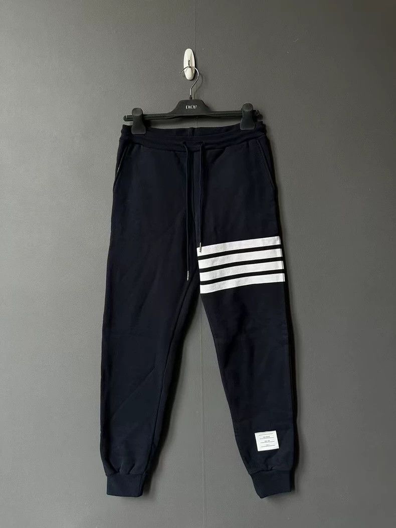Thom browne Size 0 Blue knitted sweatpants 2503-Nextarrow