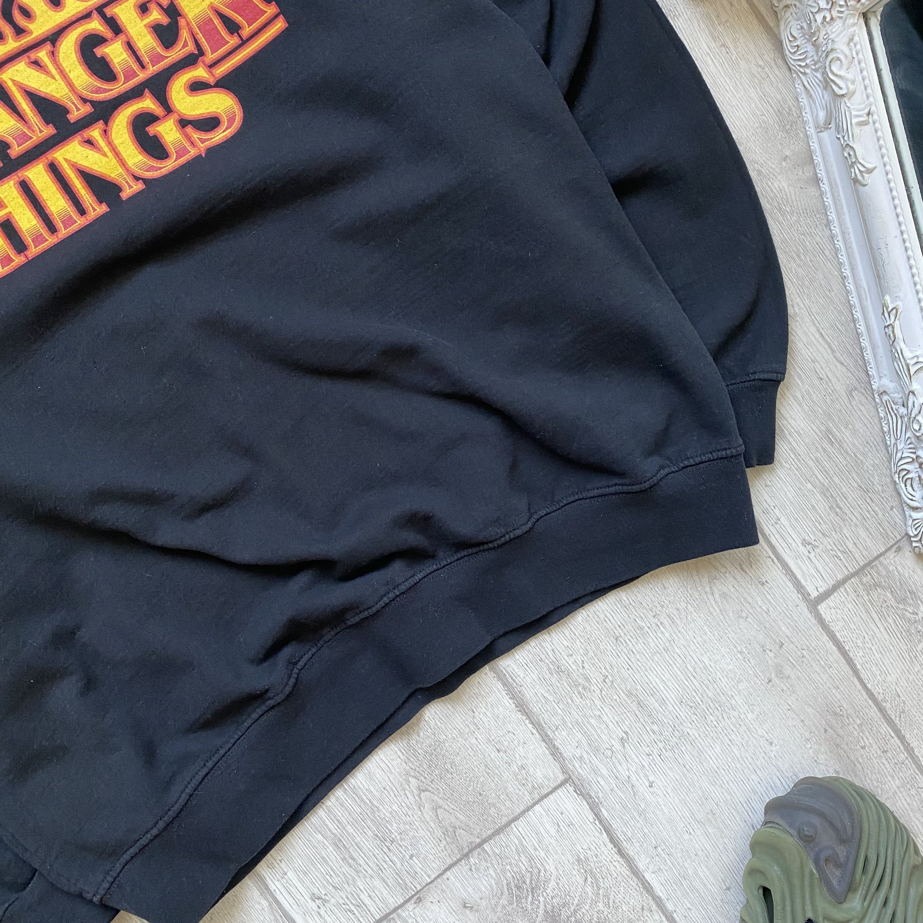 Expert Horror 🔥 Flame Logo Stranger Things Boxy sweatshirt Vintage 00s Size US M / EU 48-50 / 2 - 3 Thumbnail