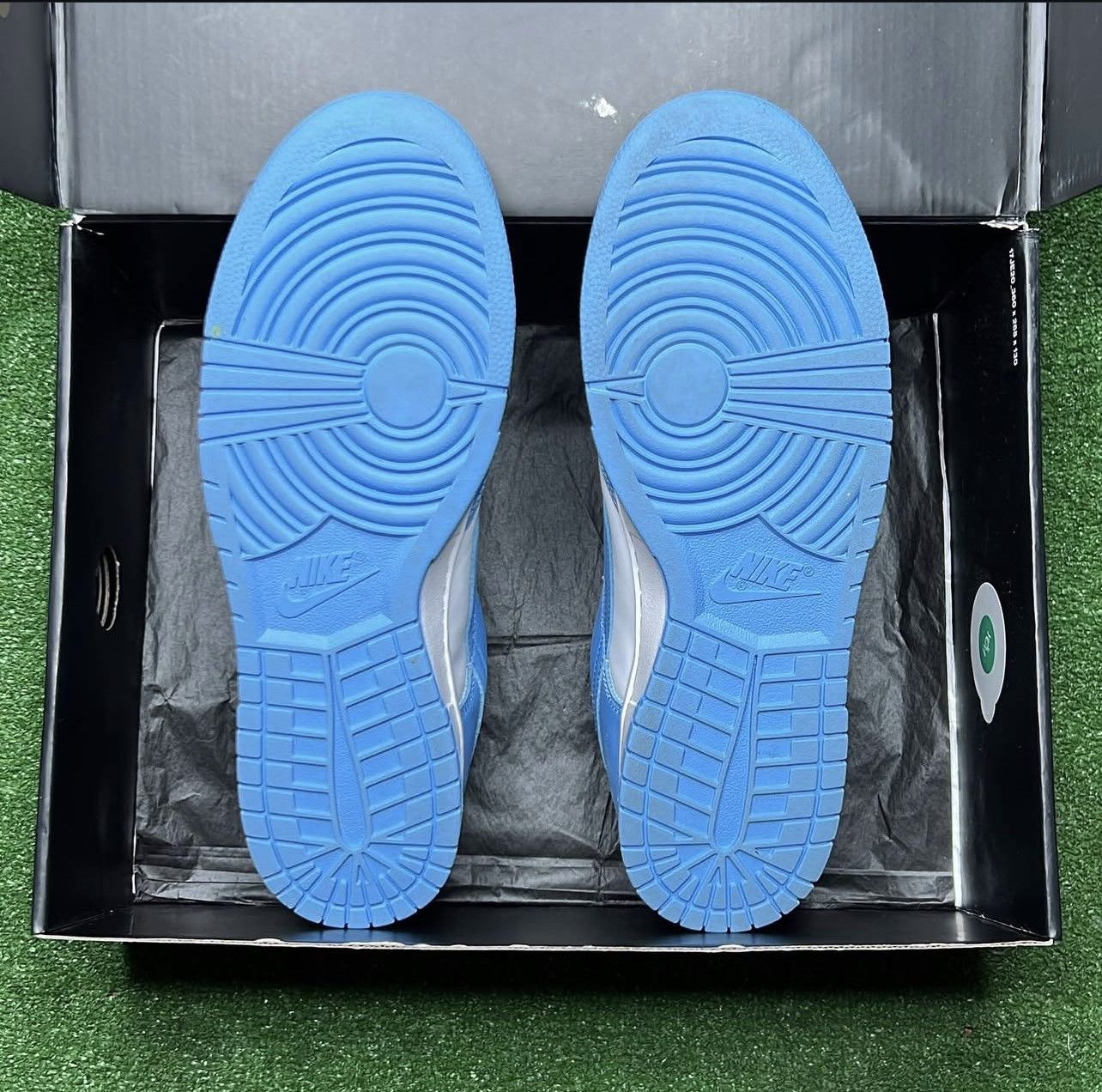Nike Nike Dunk Low ‘University Blue’ Size US 11.5 / EU 44-45 - 6 Thumbnail