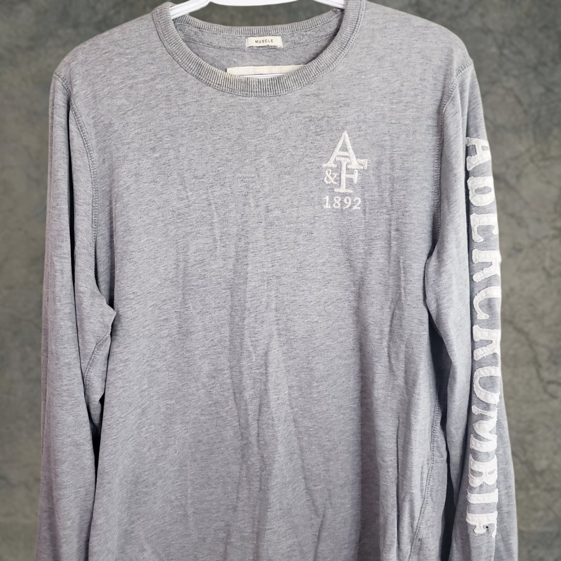 Abercrombie & Fitch Abercrombie & Fitch Shirt Mens XL Gray Muscle Long Sleeve Crewneck Size US XL / EU 56 / 4 - 1 Thumbnail