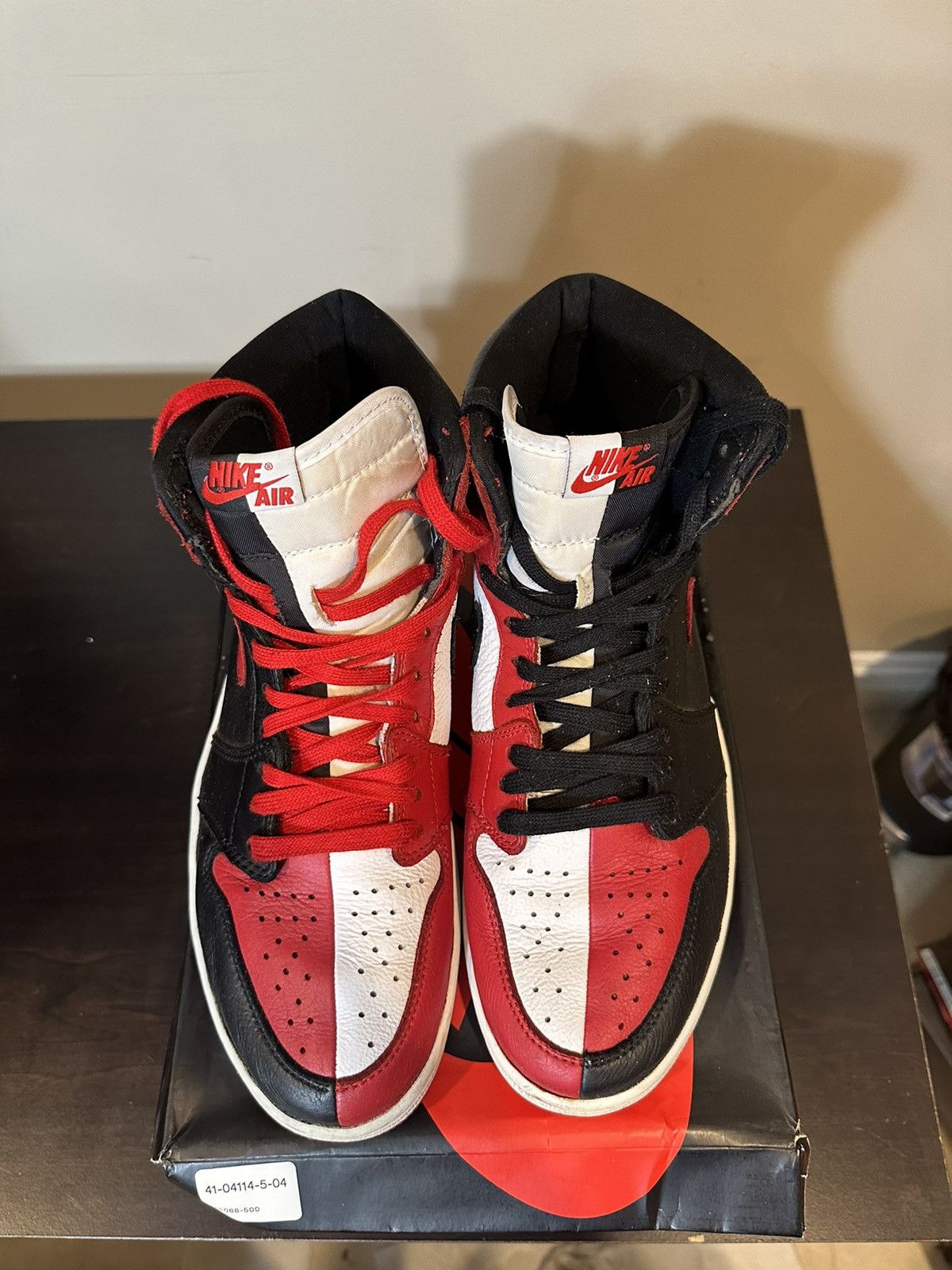 Jordan Brand × Nike Jordan 1 Retro High Homage To Home US Sz 11.5 Size US 11.5 / EU 44-45 - 5 Thumbnail