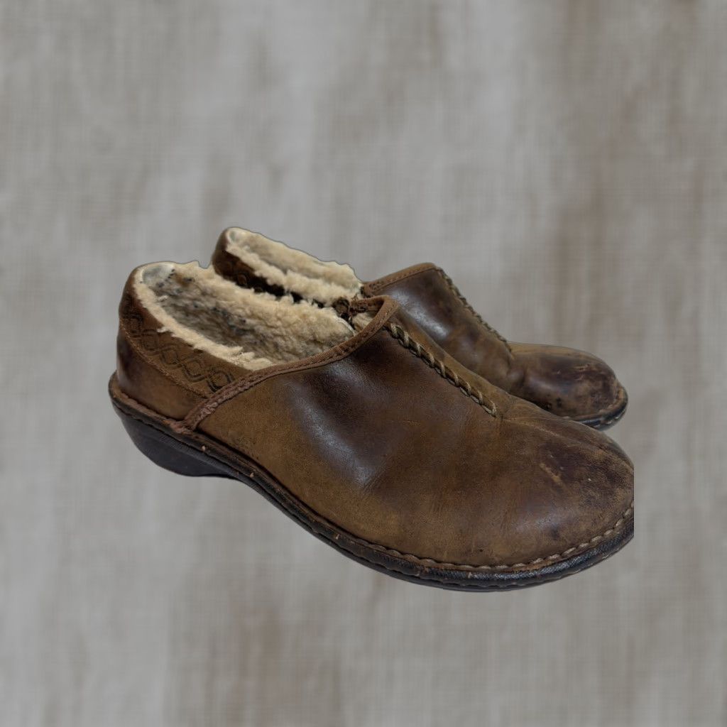Ugg UGG® Australia 5747 Bettey Shearling Lined Driving Leather Loafers Clogs Sz 8 Size US 8 / IT 38 - 1 Thumbnail